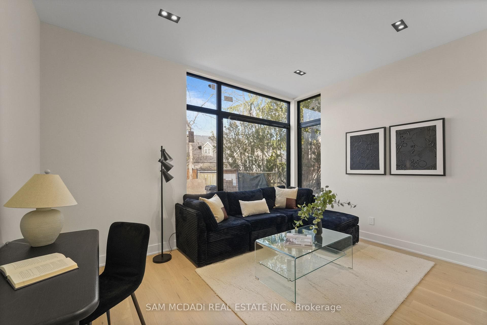 362 Meadow Wood Lane photo 4