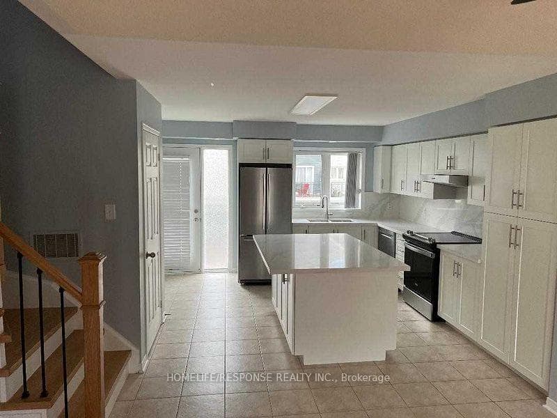 3050 Erin Centre Boulevard Unit 107 photo 12