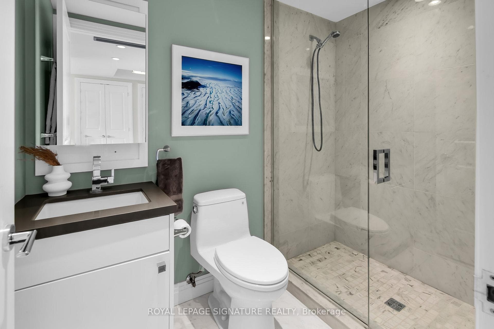 1 Benvenuto Place Unit 130 photo 22
