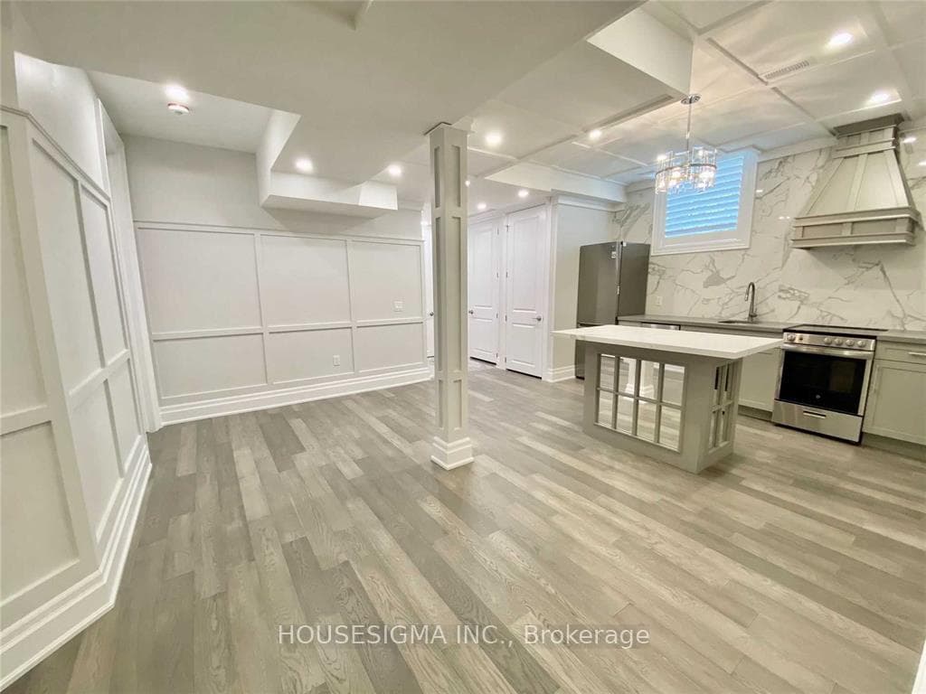 54 Shining Willow Court Unit Bsmt photo 4