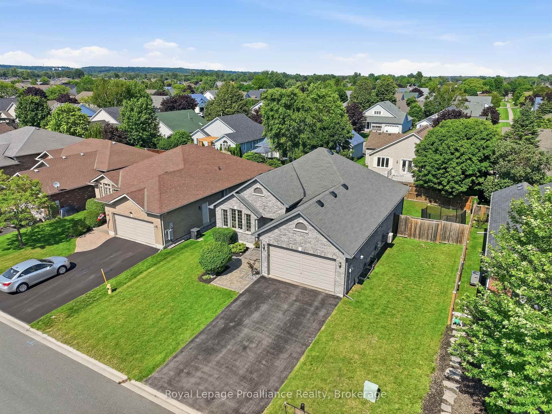 35 Ward Drive photo 5