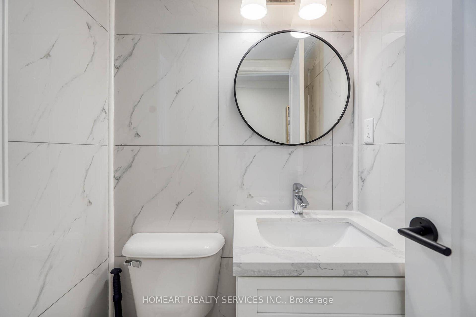 2 Camelot Way photo 31