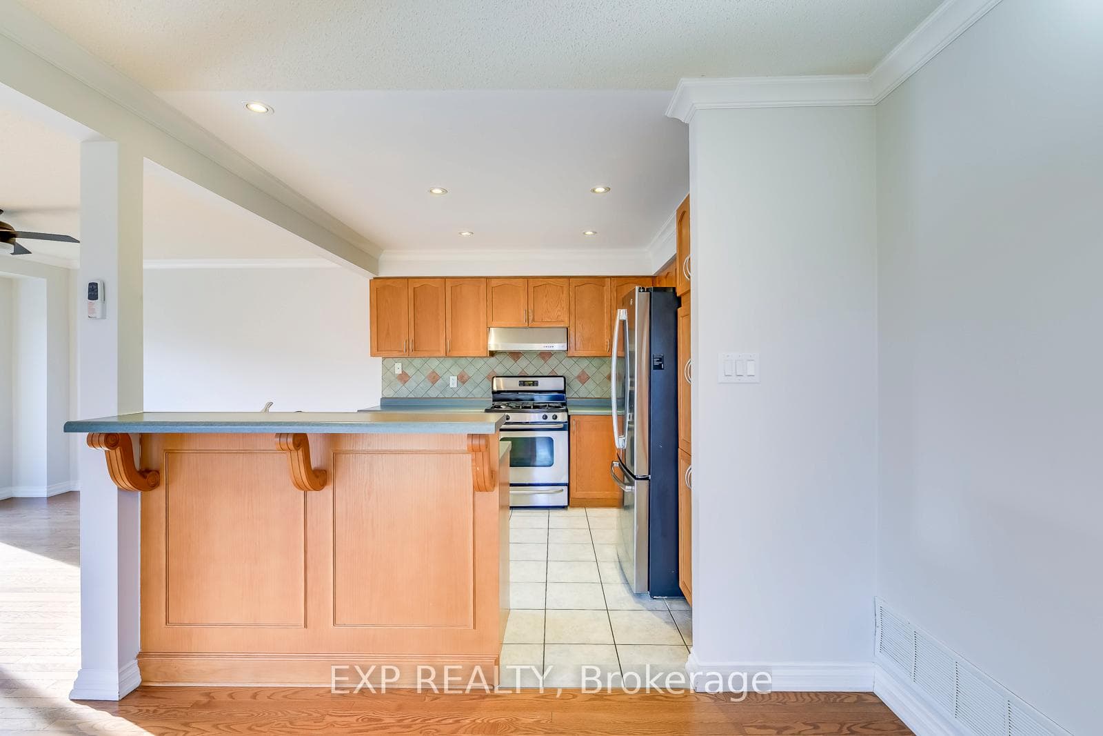 2376 Highcroft Road photo 14