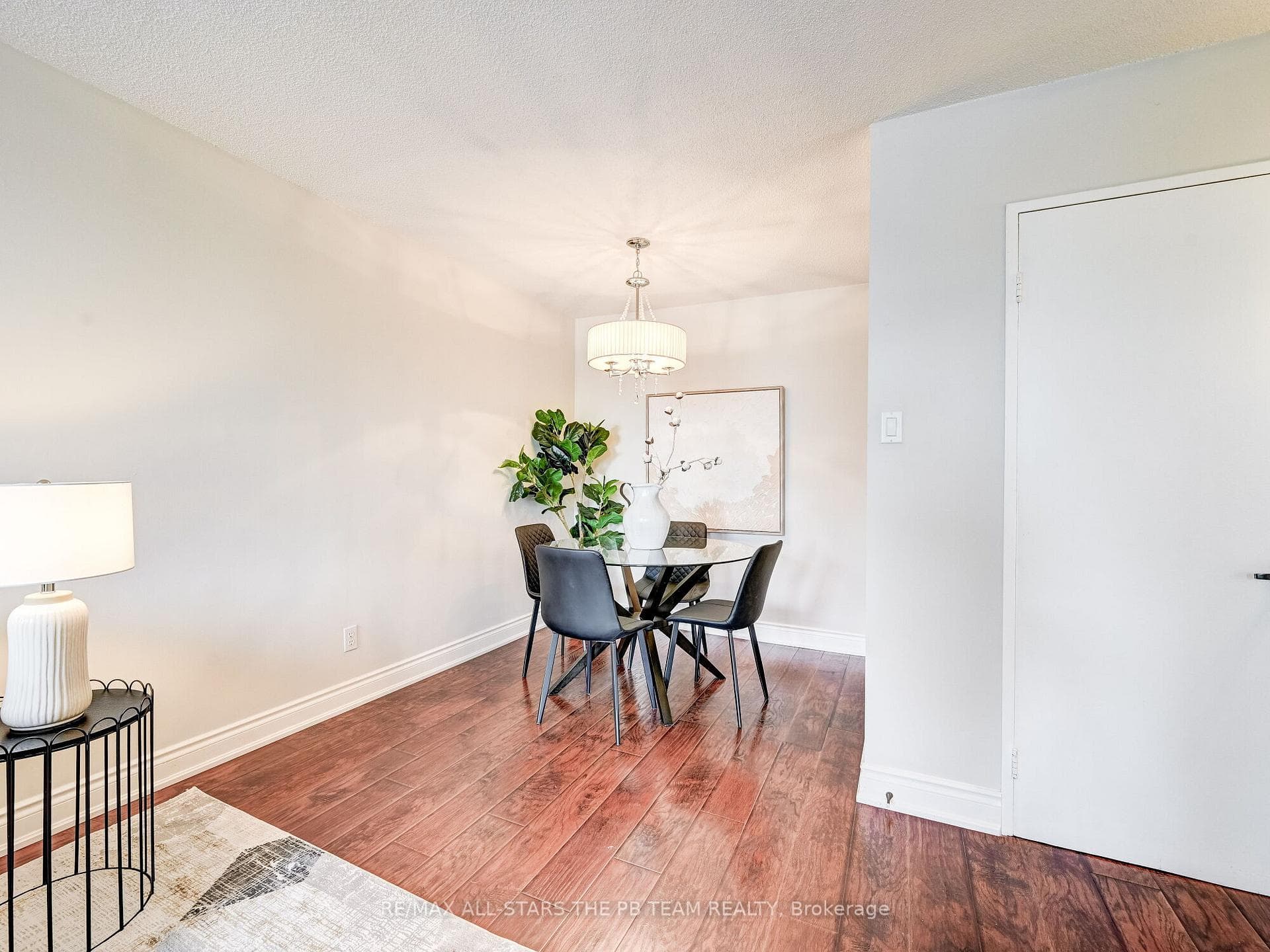 2 Westney Road Unit 206 photo 17