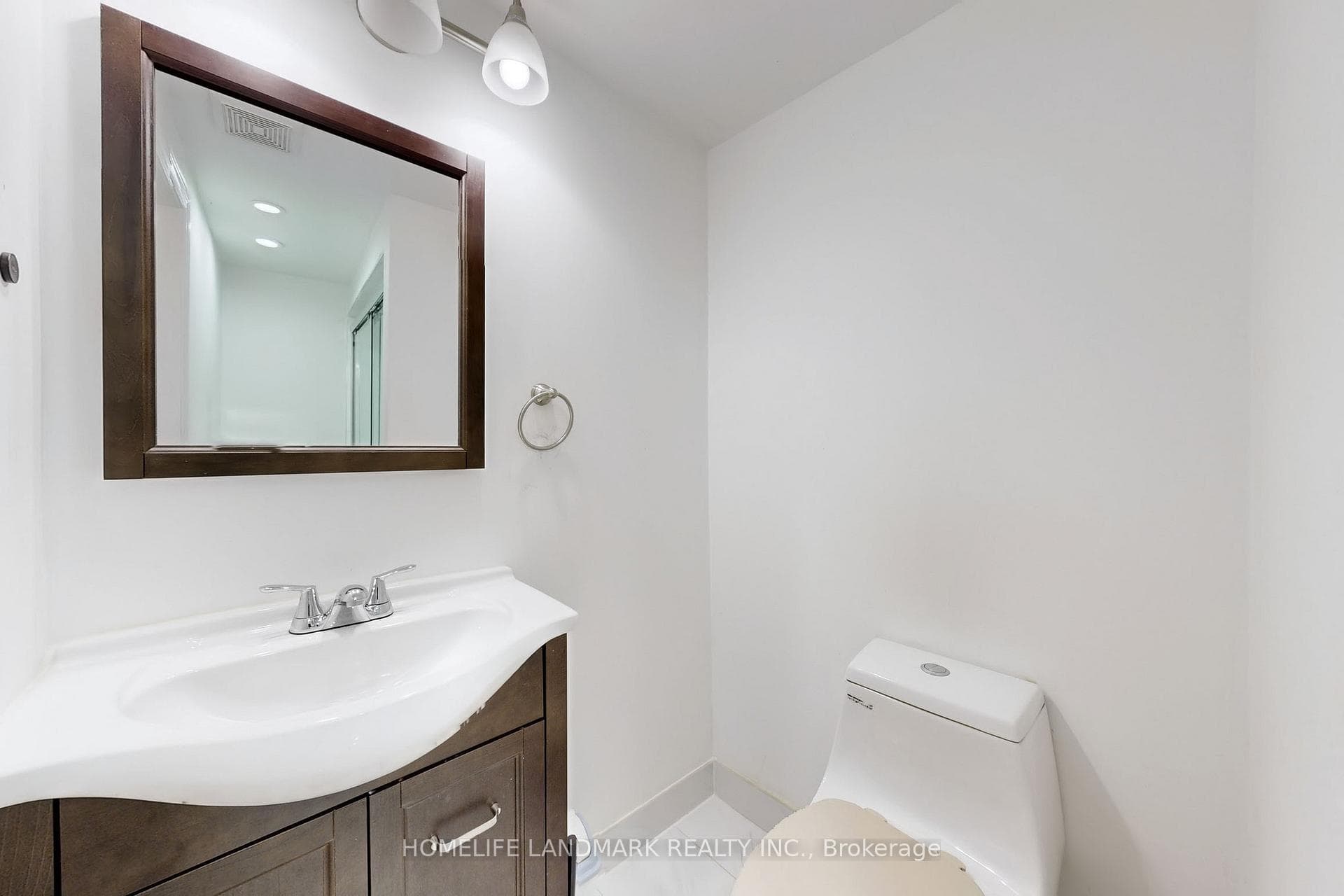 64 Alderbury Drive photo 35