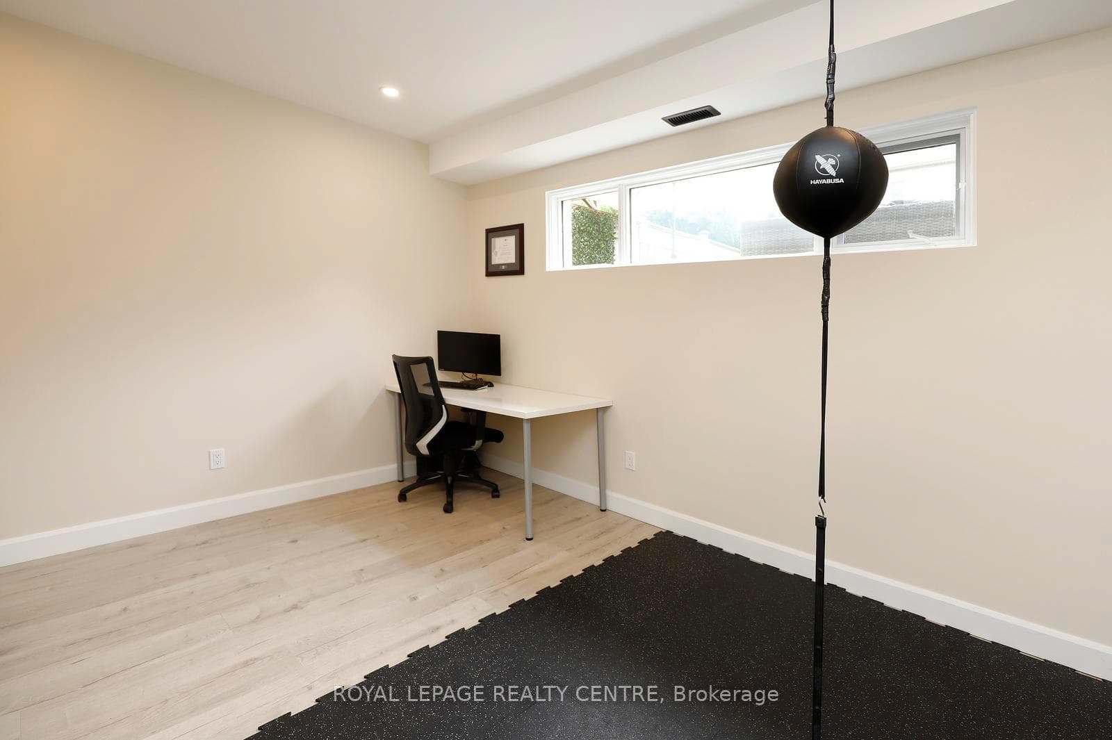 156 Chudleigh Street photo 35