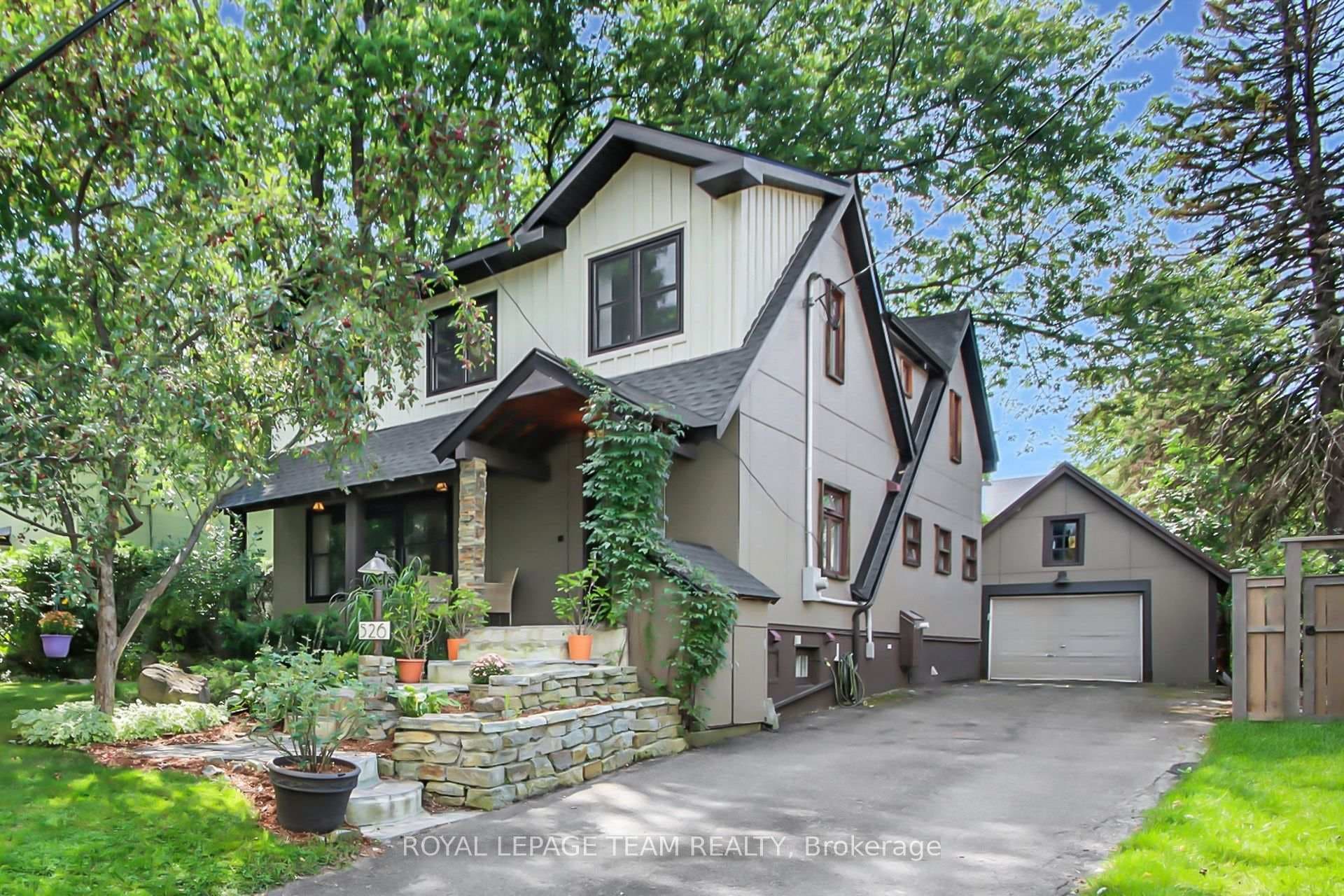 526 Highland Avenue photo 1