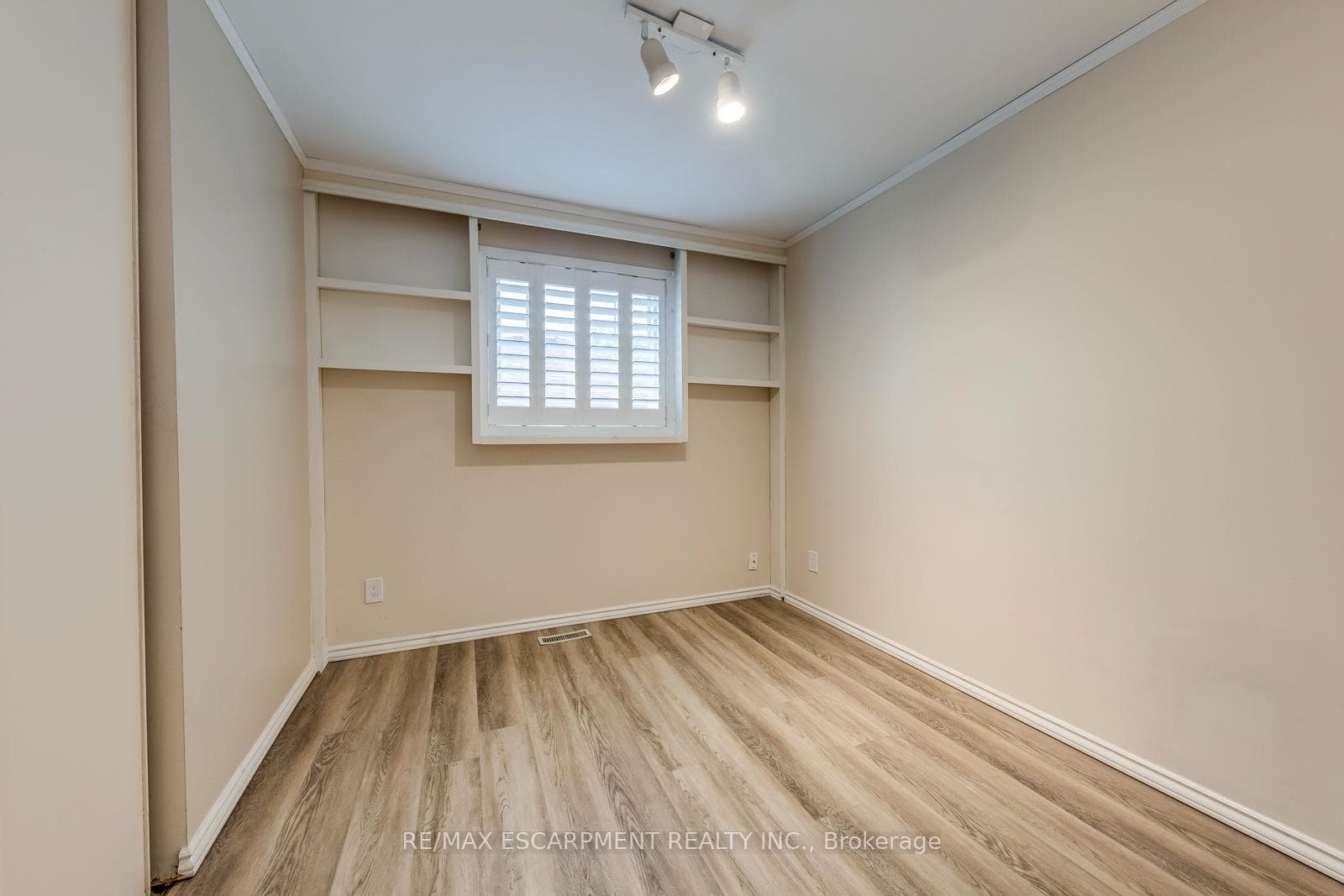 1236 Grange Road photo 22