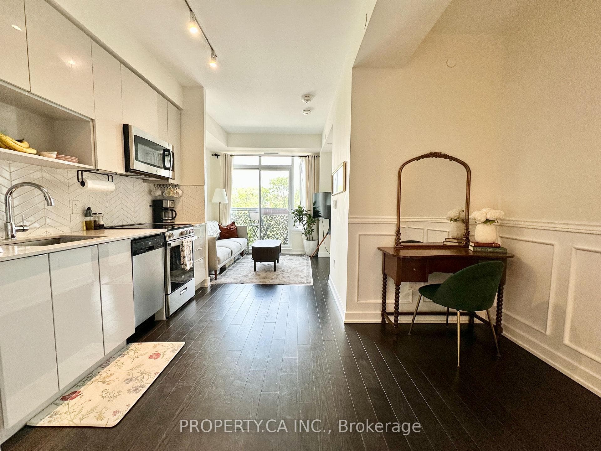 630 Greenwood Avenue Unit 311 photo 2