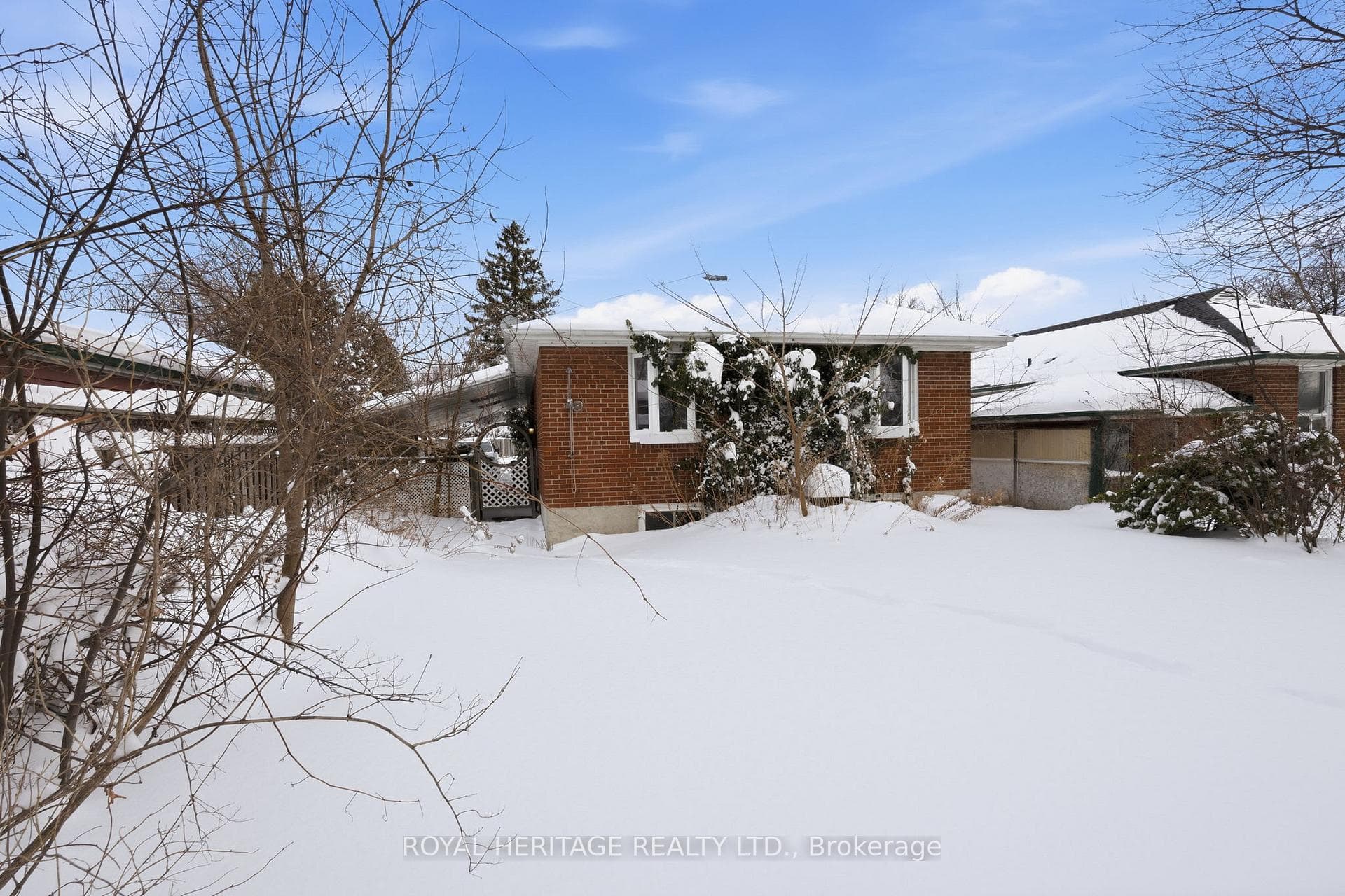 47 Shropshire Drive photo 31