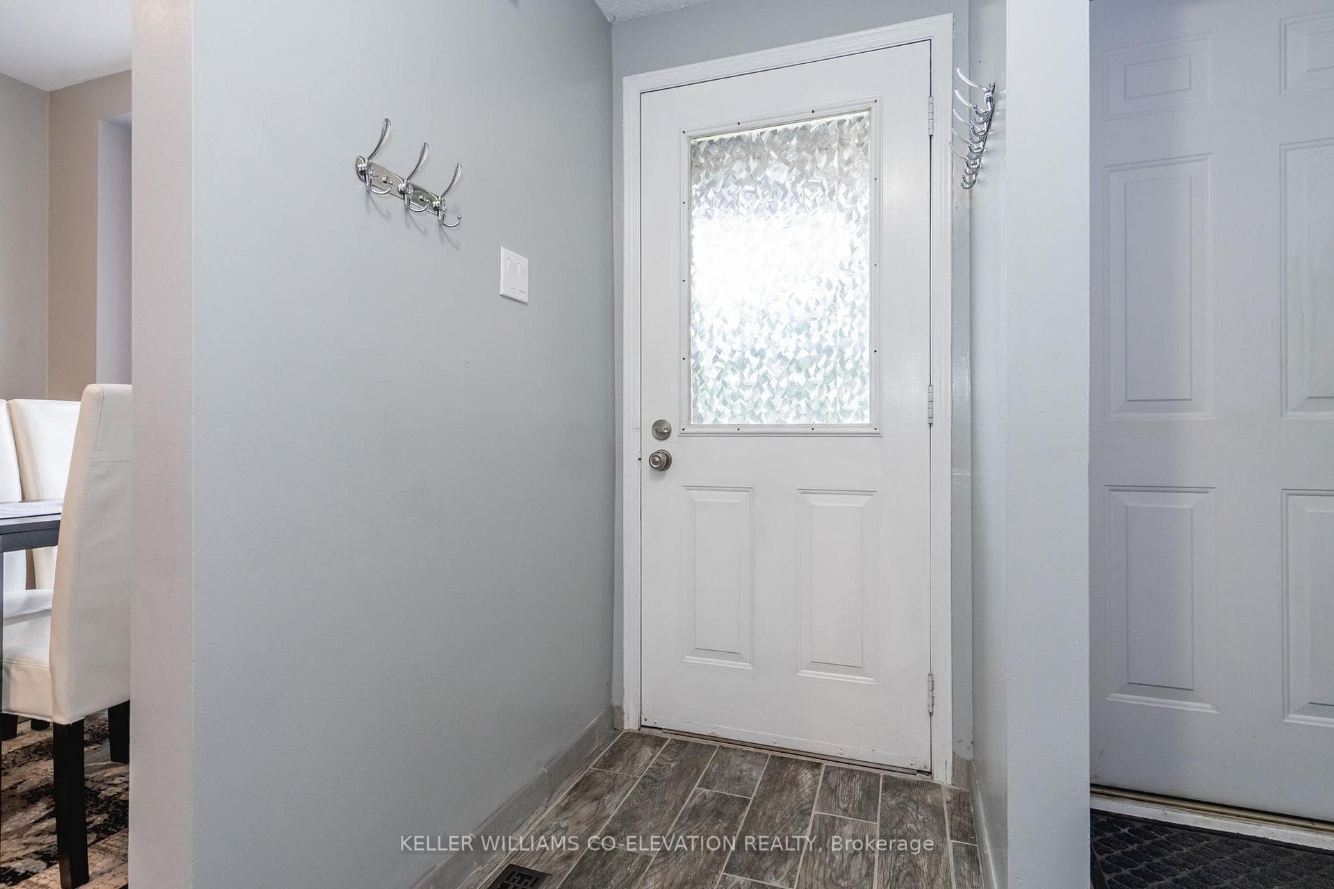 351 Galloway Boulevard photo 4