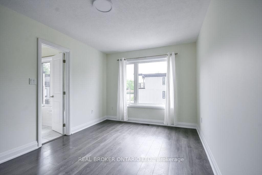 199 Ardagh Road Unit 18 photo 39