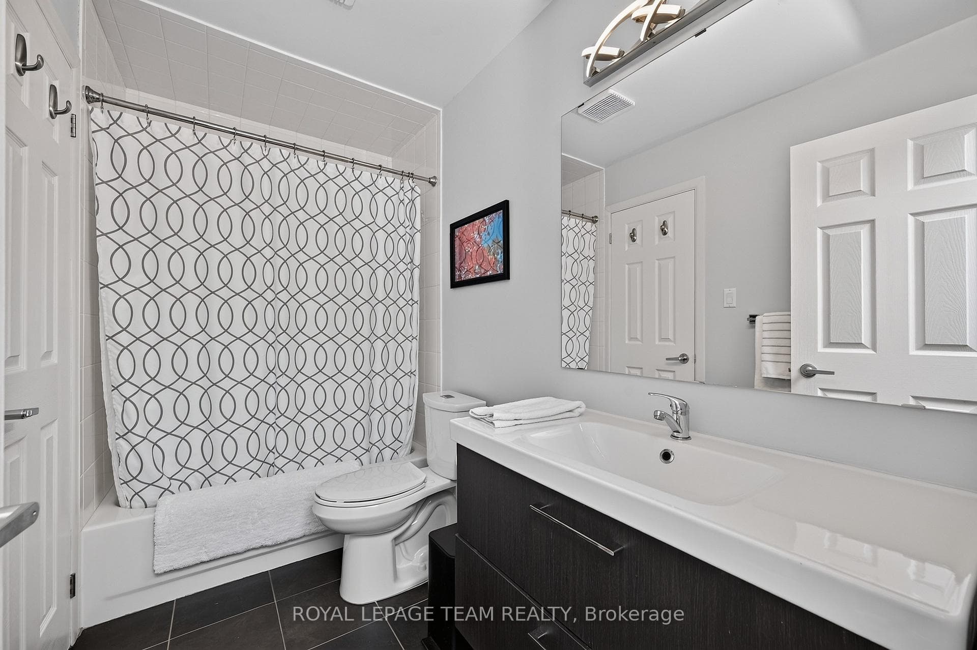 13 Candow Crescent photo 13