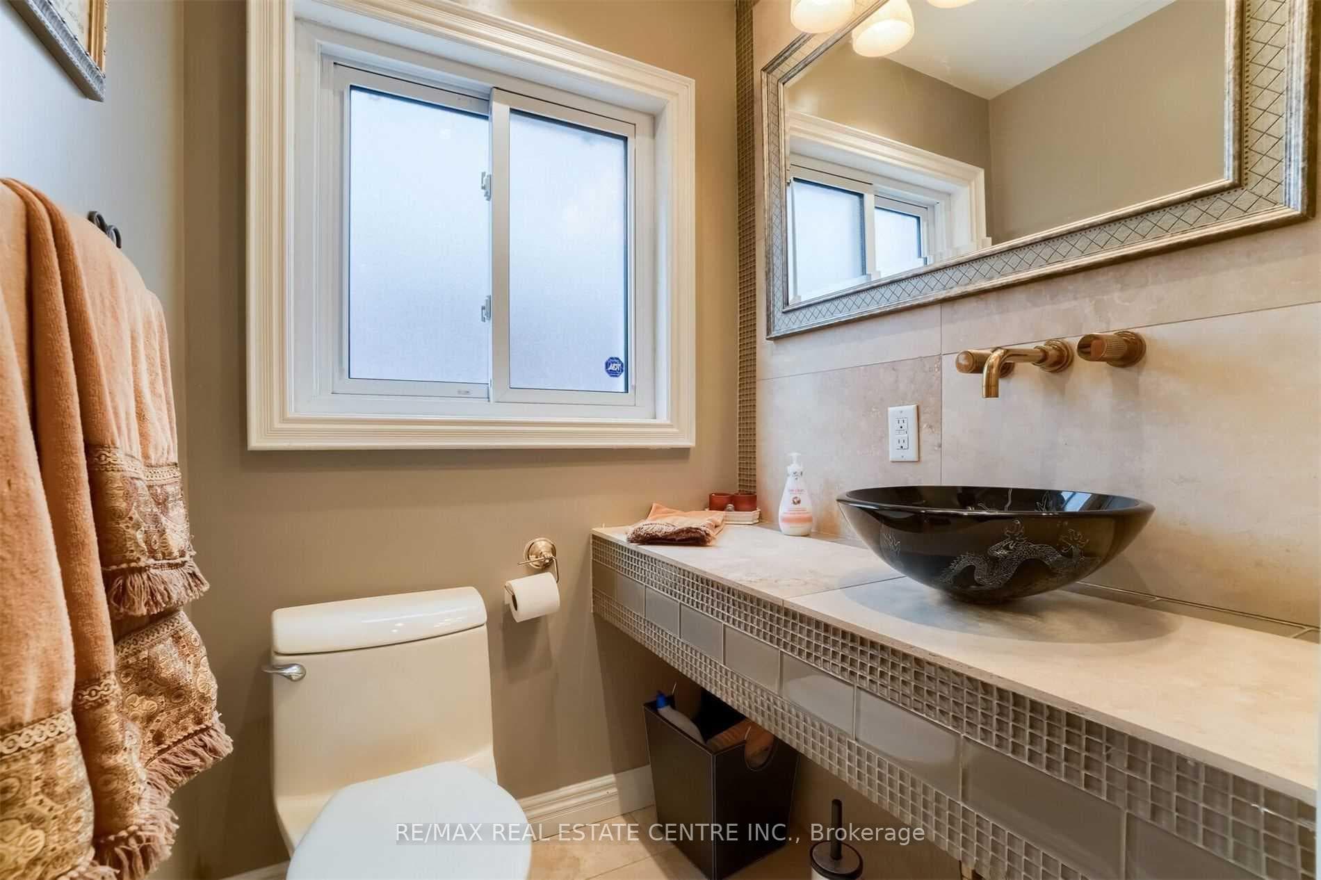 41 Clearside Place photo 19