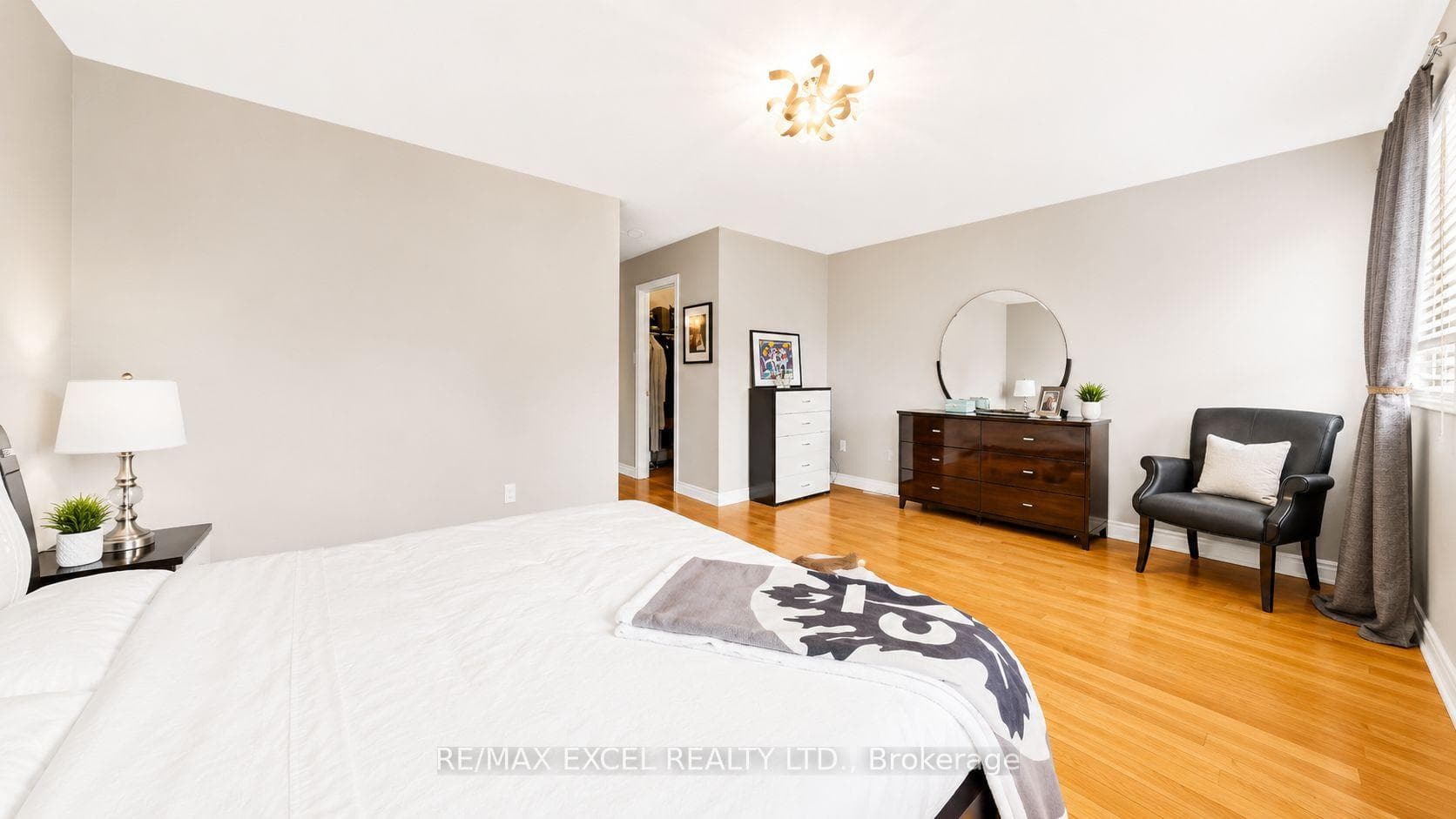 176 Sir Sanford Fleming Way photo 19