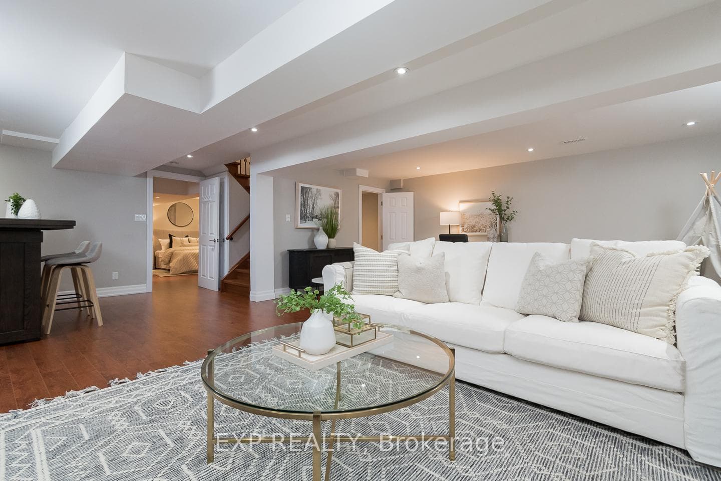 66 Doctor Moore Court photo 29