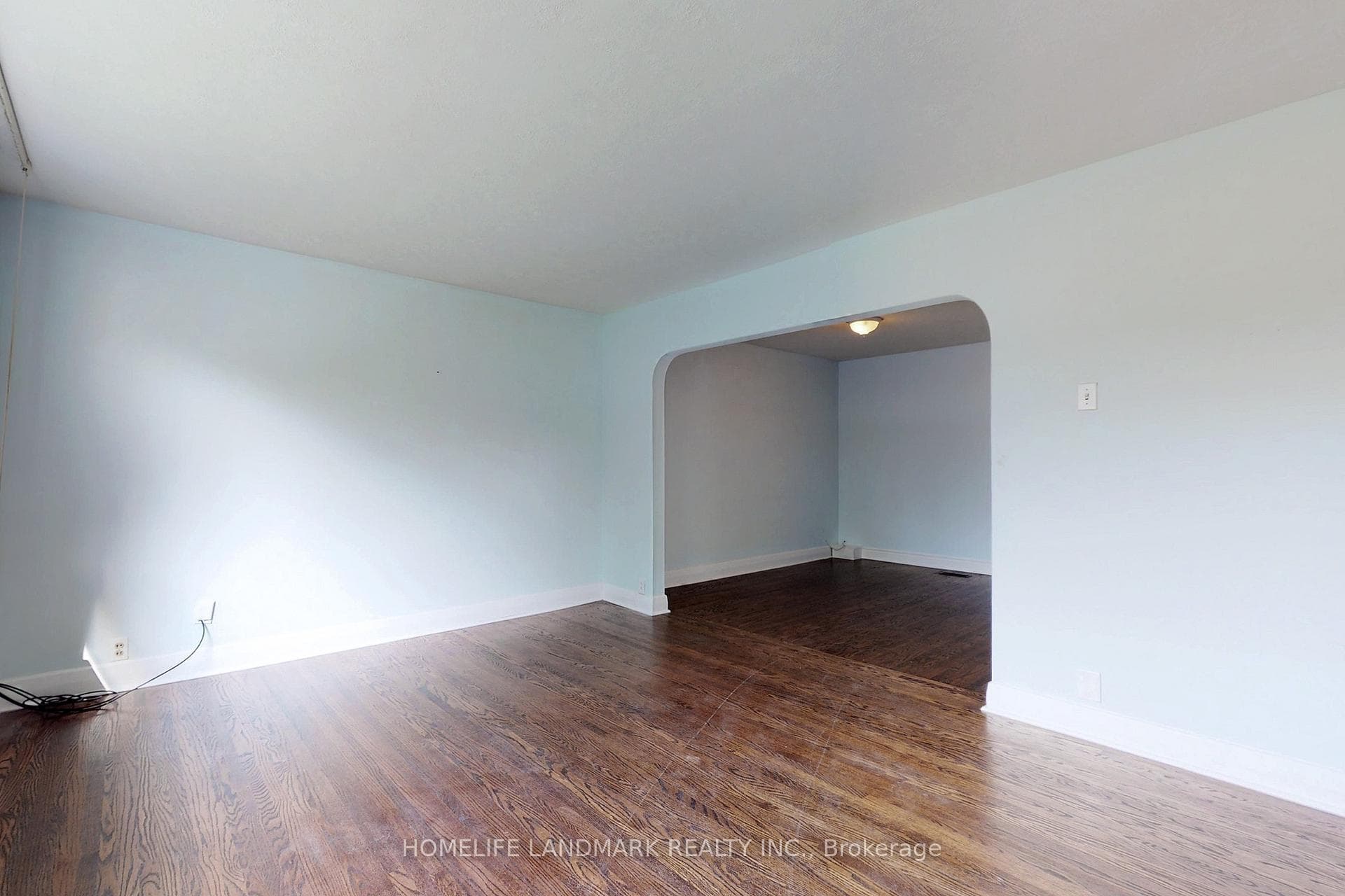 21 Pleasant Avenue photo 6