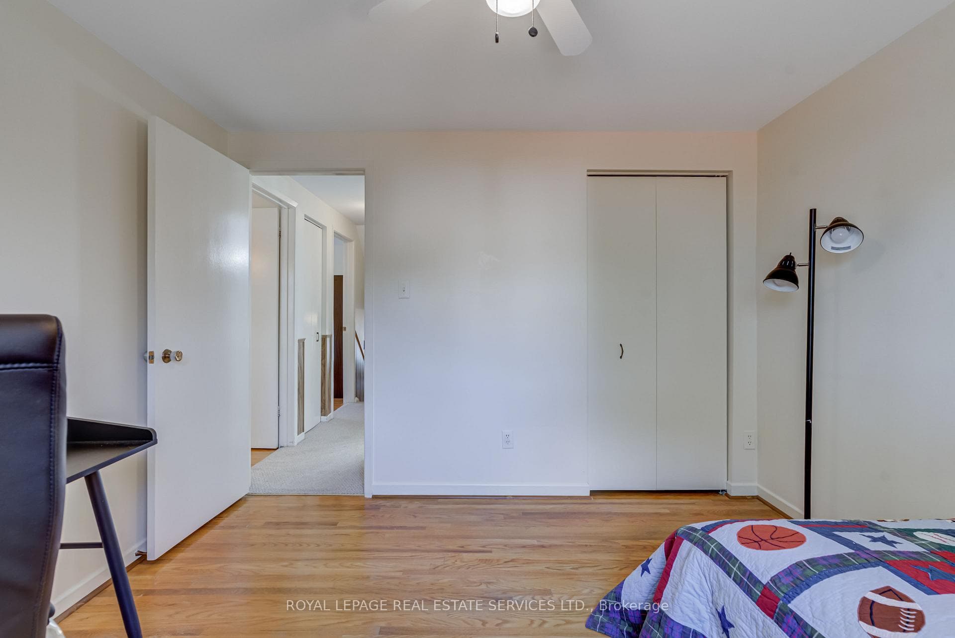54 Garside Crescent photo 18