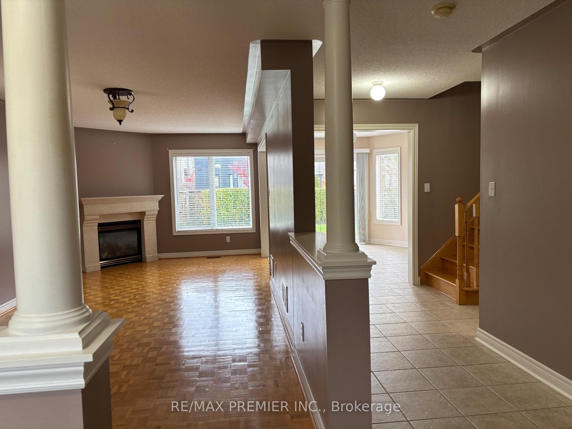 325 Vellore Avenue photo 28
