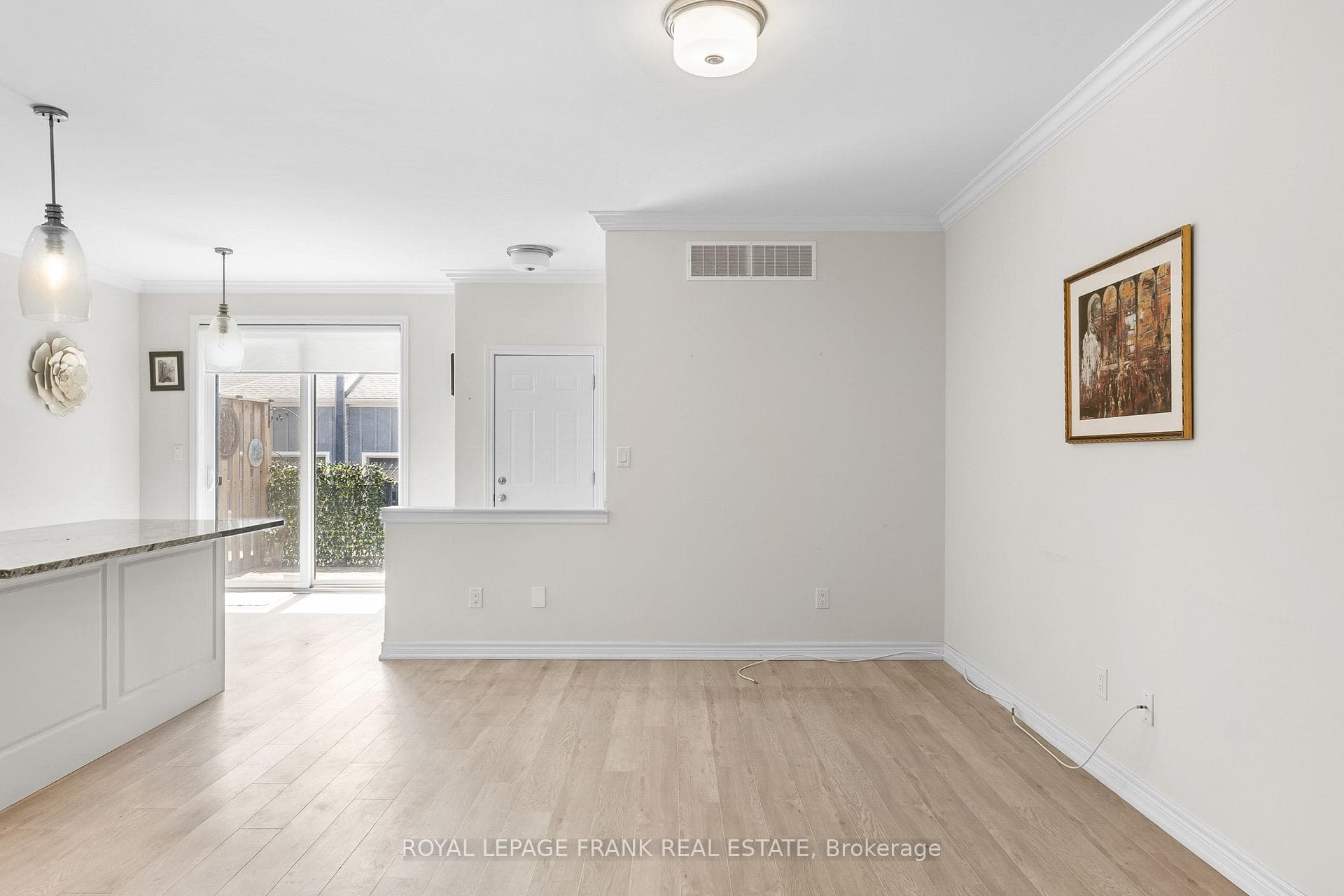 80 Marsh Avenue Unit 9 photo 35
