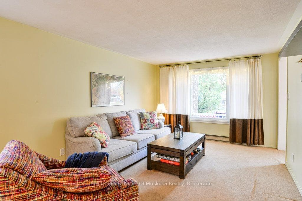 24 Dudley Drive photo 3