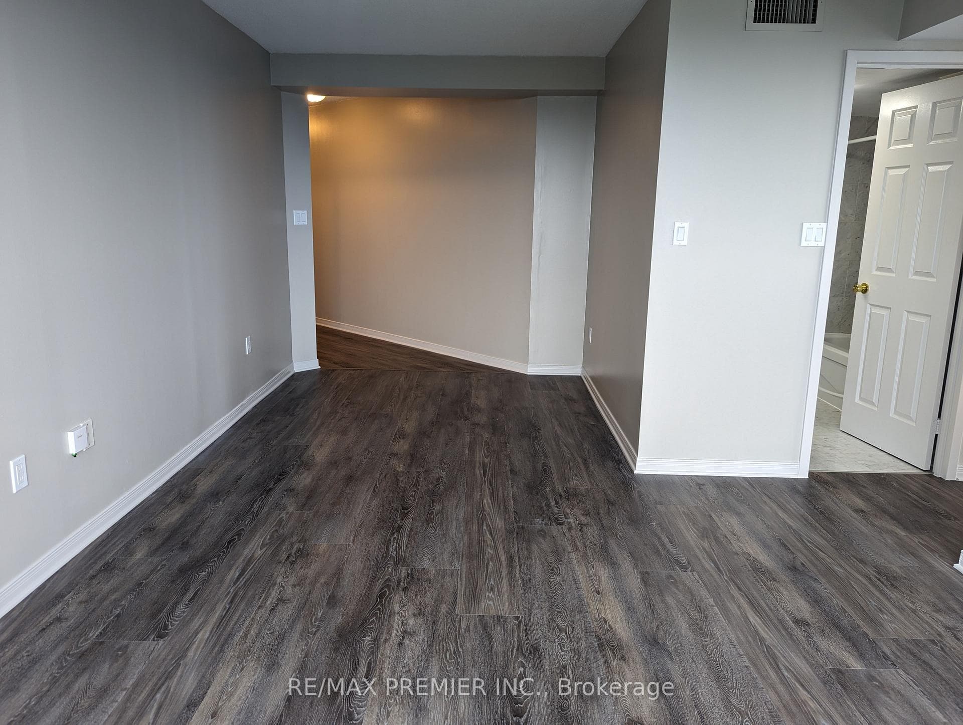 5 Concorde Place Unit 2809 photo 8