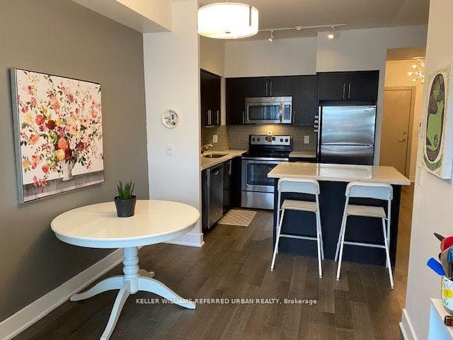 1638 Bloor Street Unit 305 photo 14