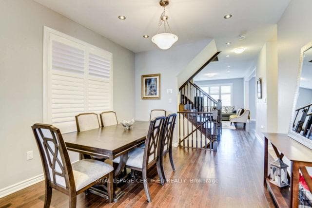 1506 Clitherow Street photo 10