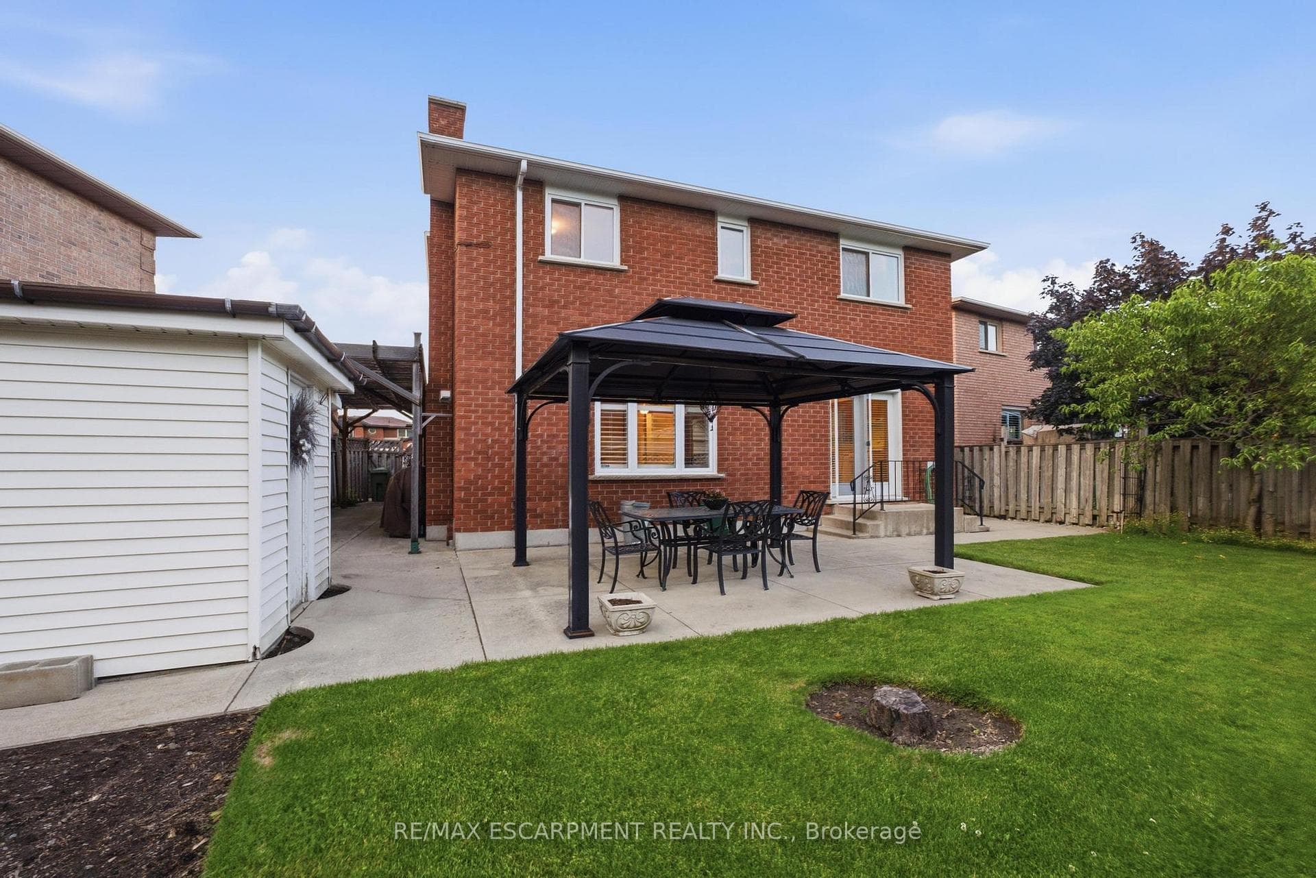 11 Gabriele Court photo 38