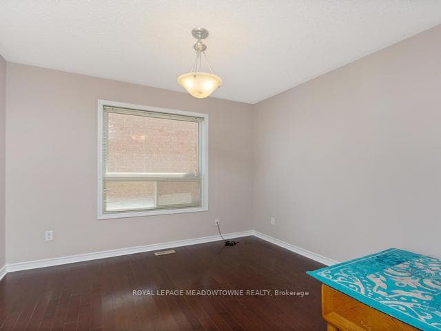 960 Philbrook Drive Unit Upper photo 7