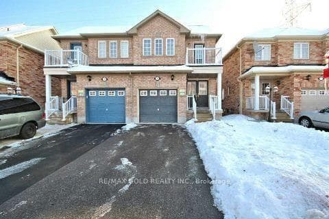 73 Roundstone Drive photo 1