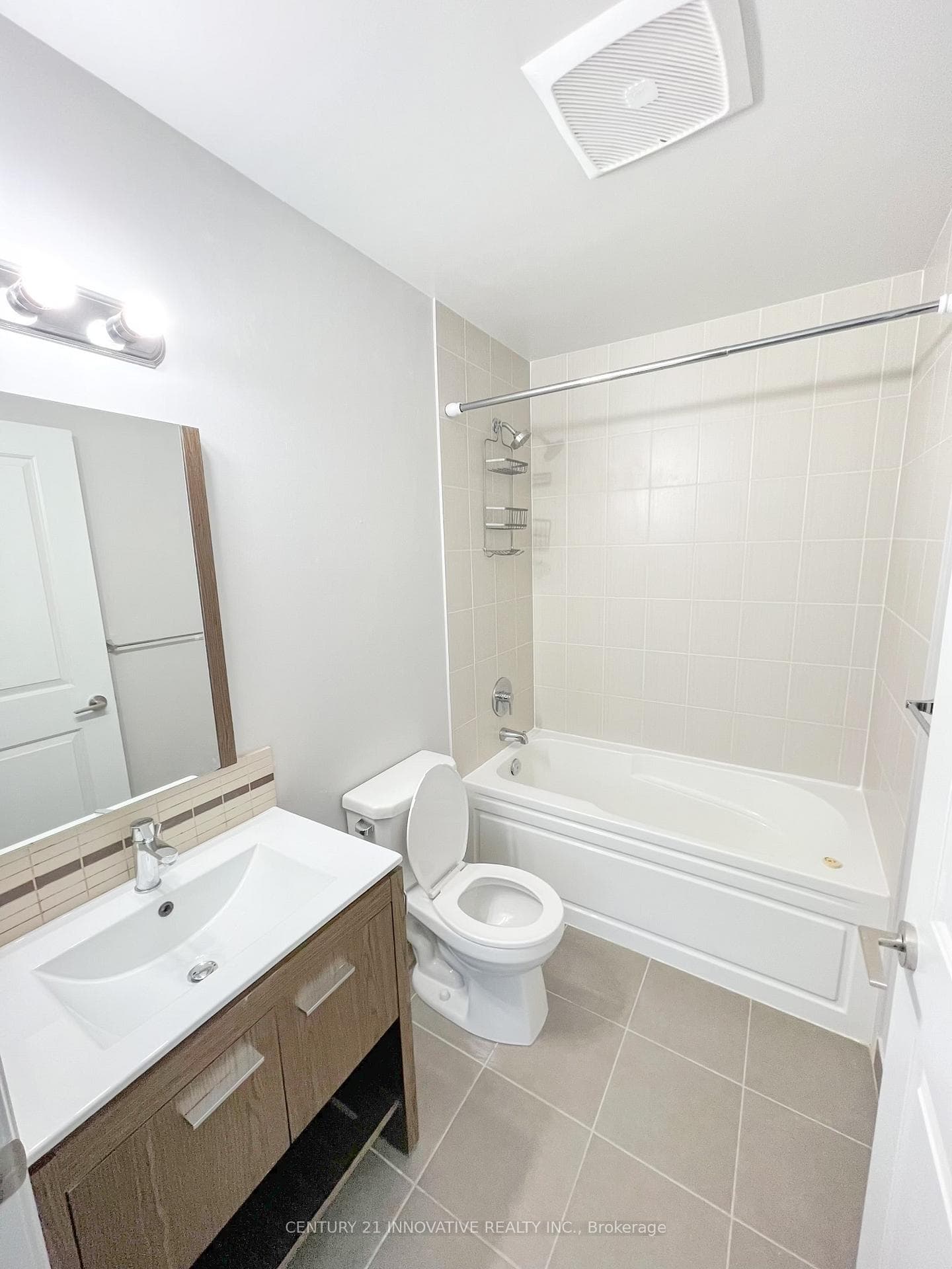 30 Meadowglen Place Street Unit 1602 photo 15