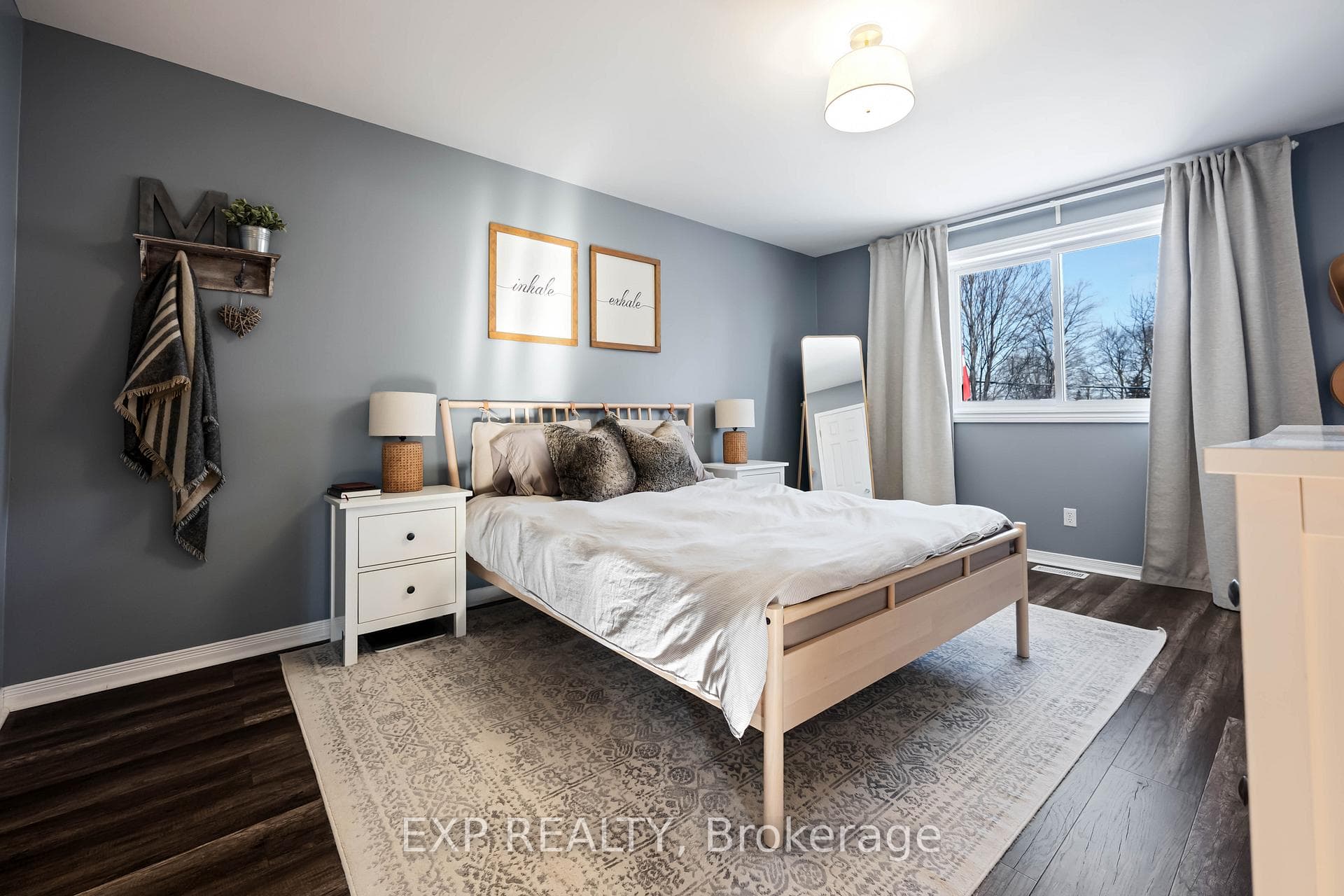 55 William Street photo 16