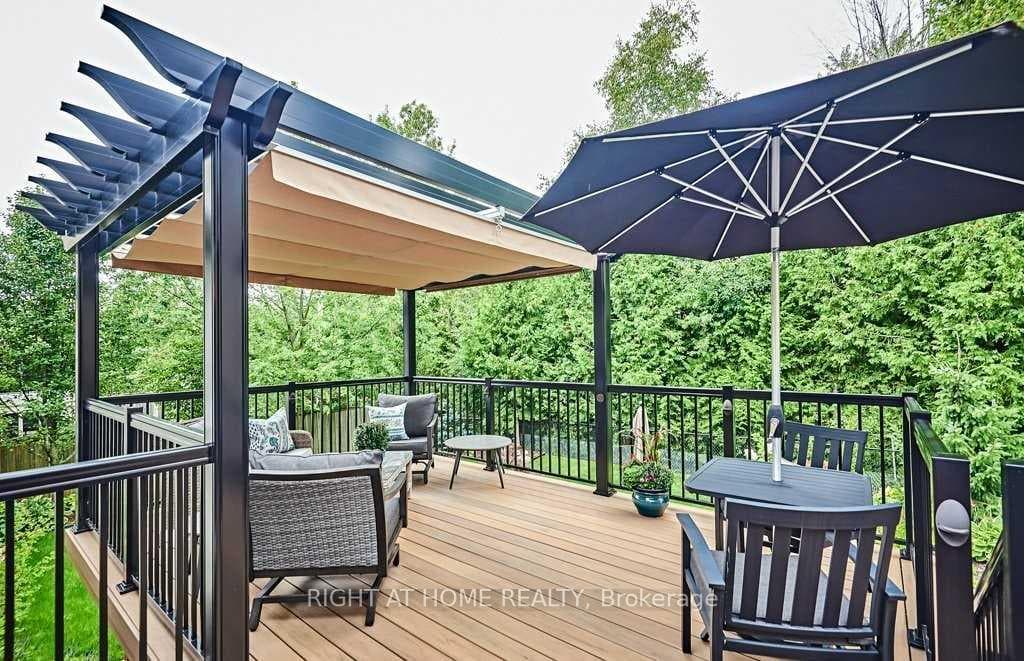 60 Jane Avenue photo 40