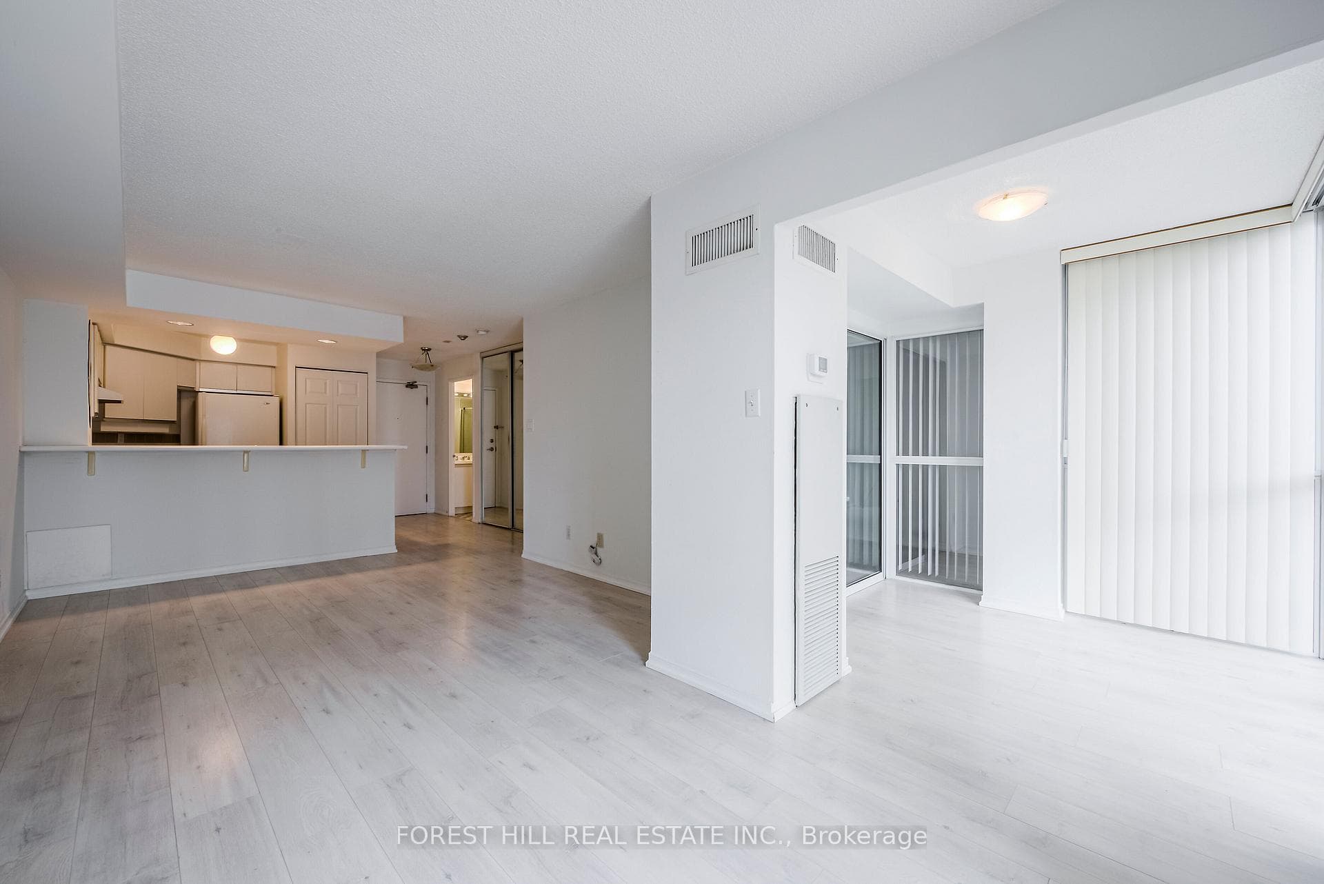 801 King Street Unit 1002 photo 14