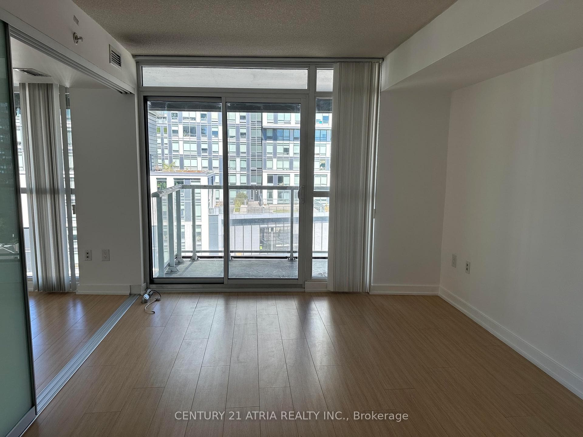 85 Queens Wharf Road Unit 718 photo 5