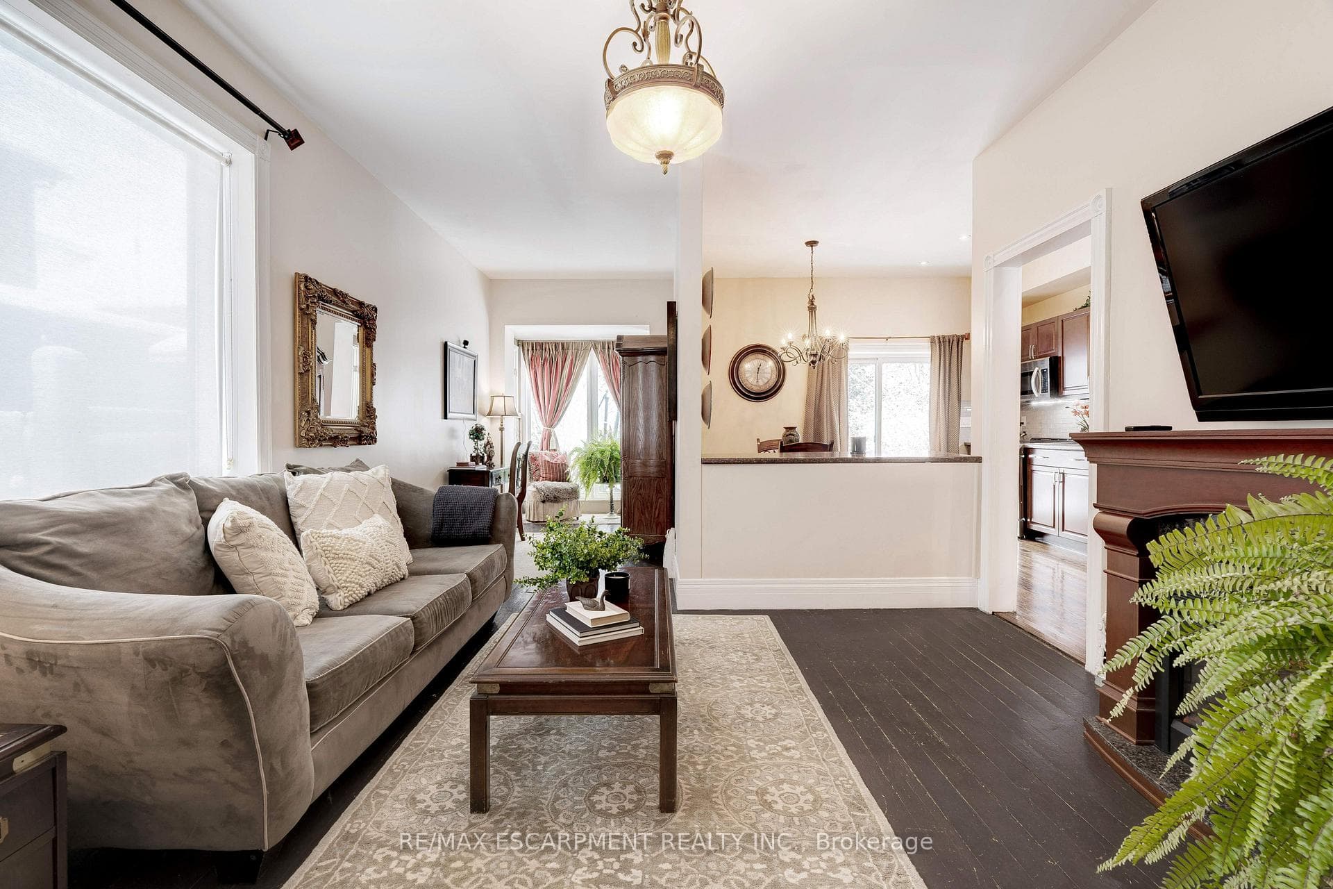 80 Alanson Street photo 10