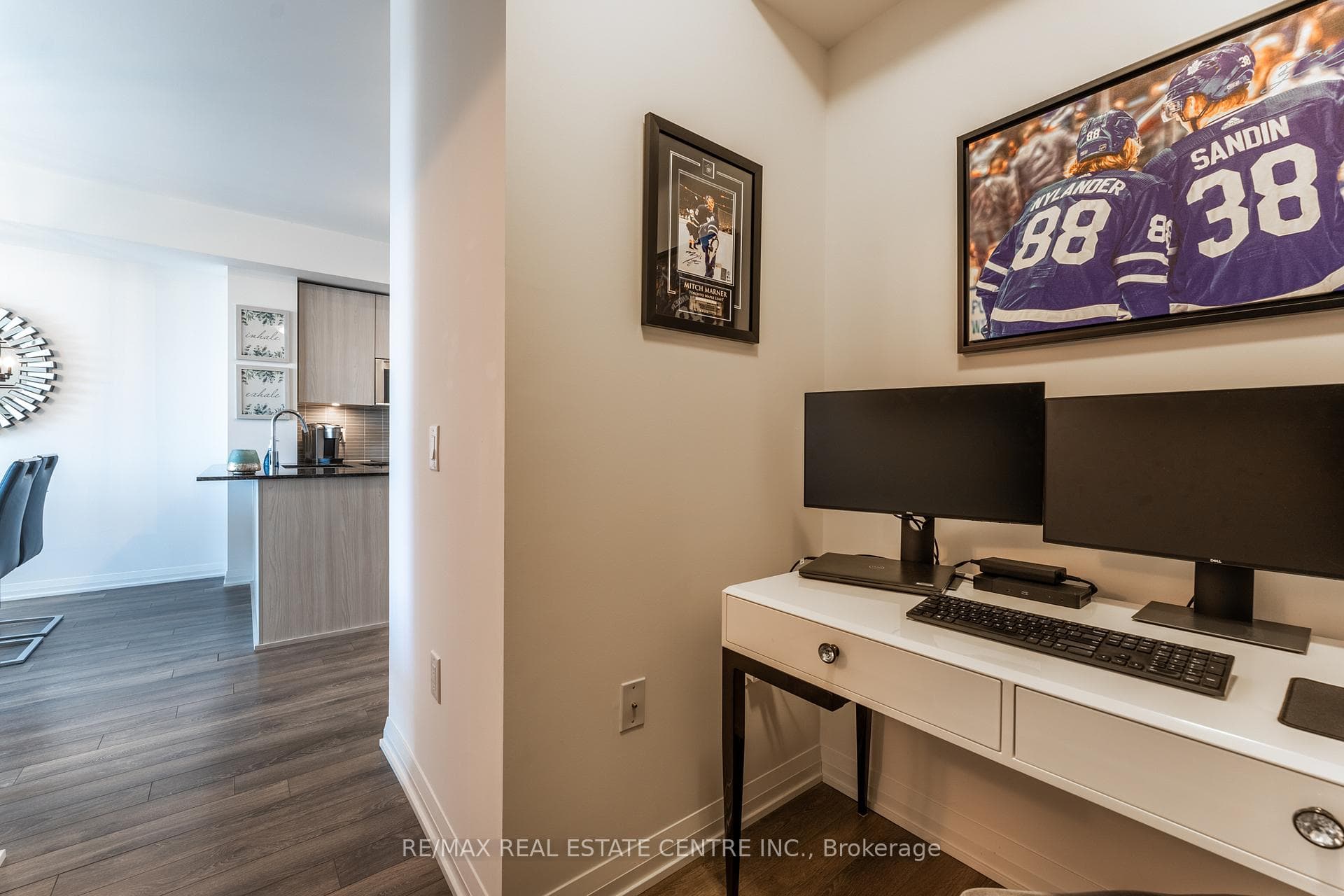 99 Eagle Rock Way Unit 709 photo 21