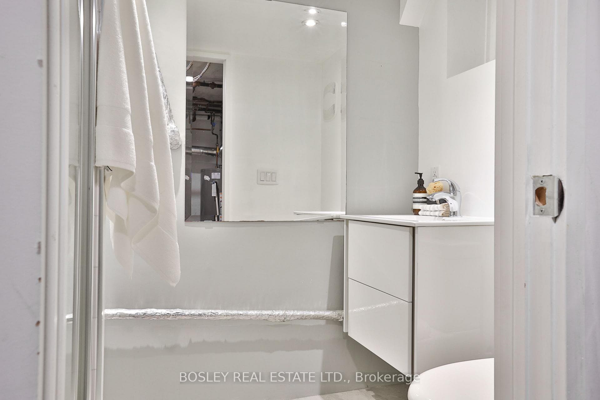 53 Woodside Avenue photo 34