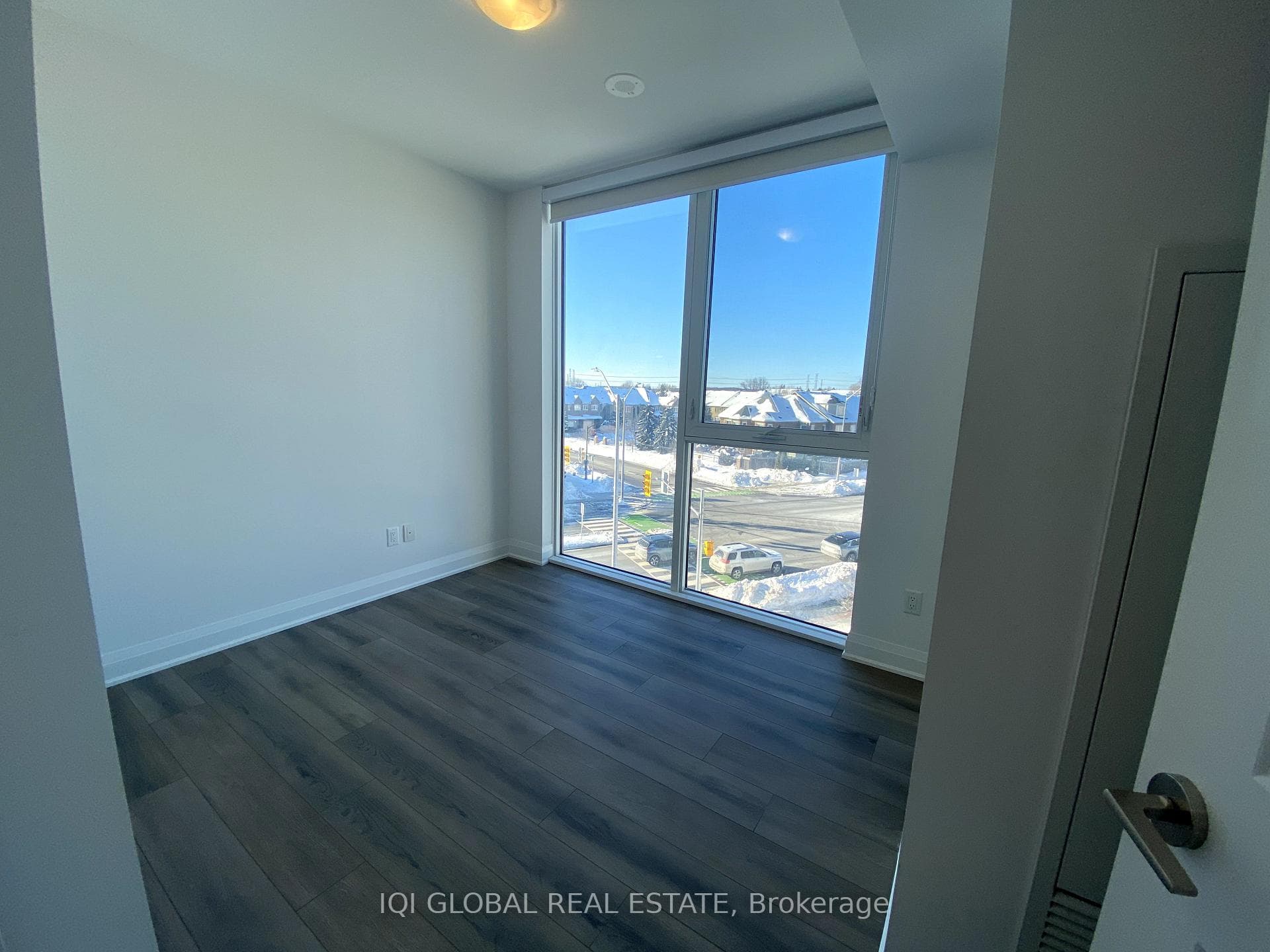10 Gatineau Drive Unit 313W photo 20