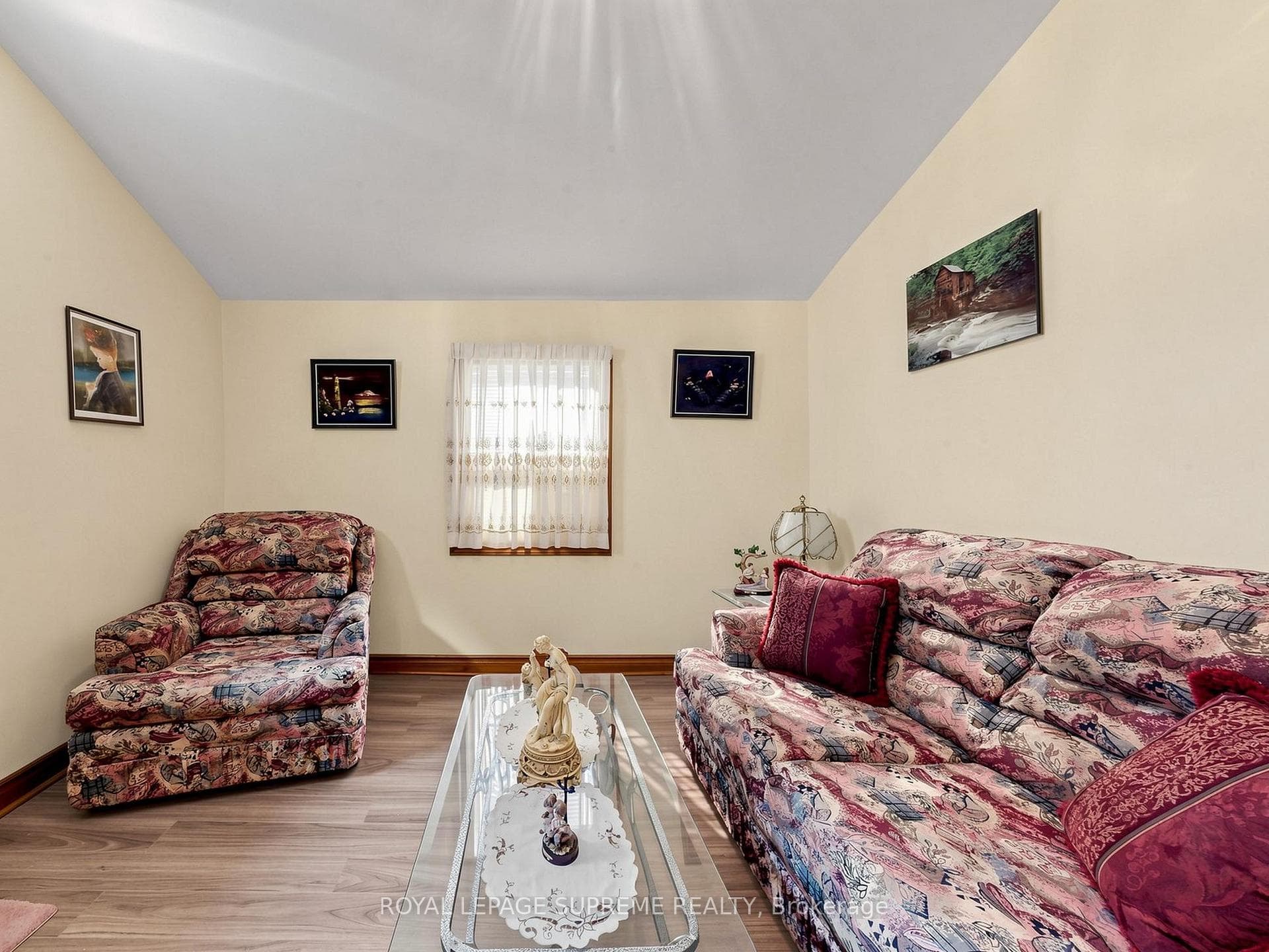 196 Palmerston Avenue photo 10