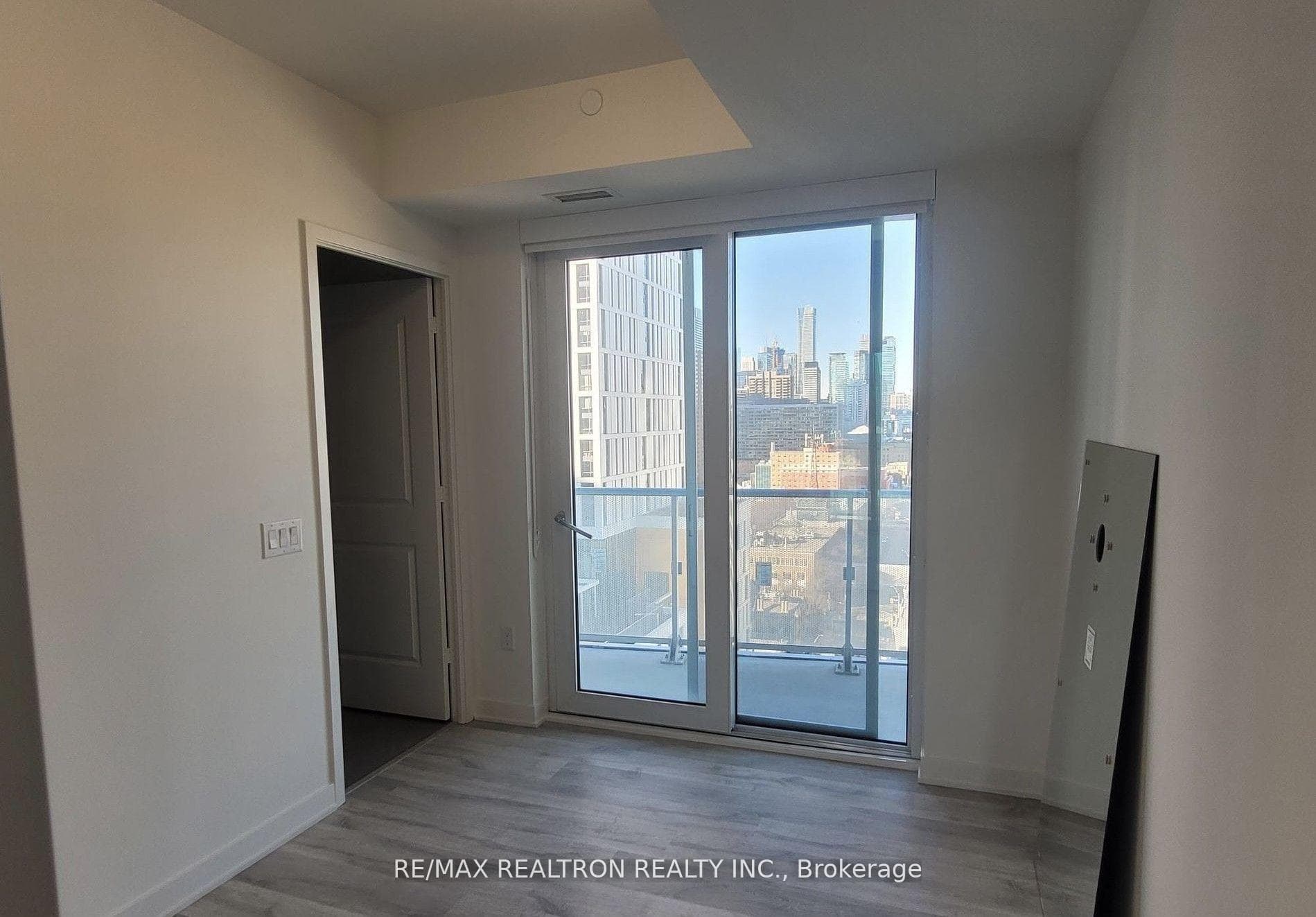 100 Dalhousie Street Unit 2001 photo 6