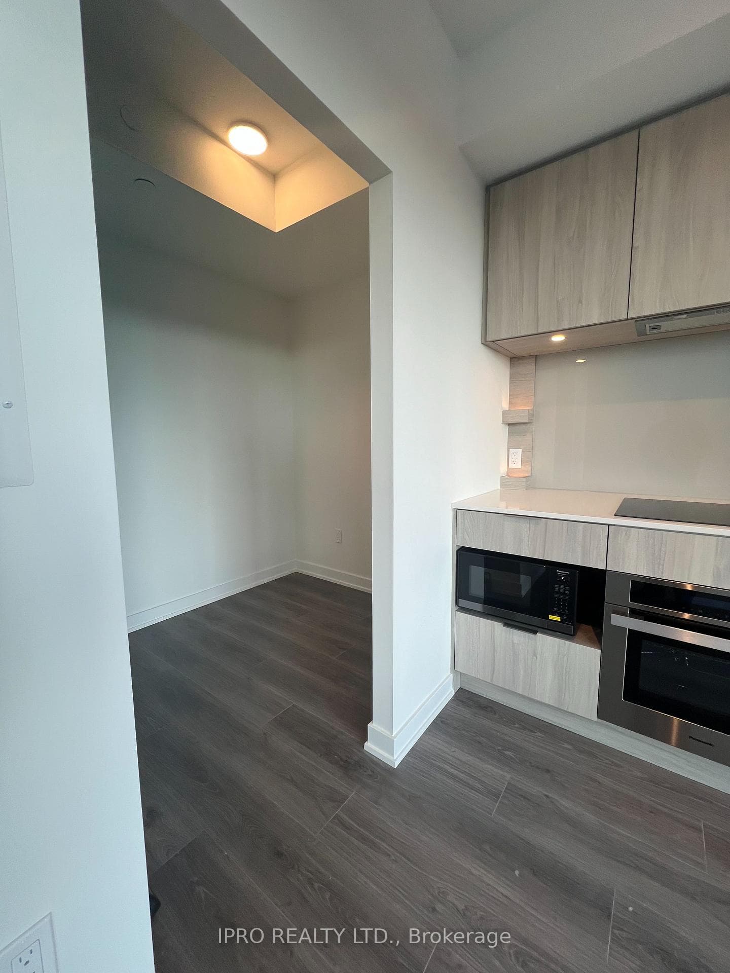 28 Ann Street Unit 1310 photo 5
