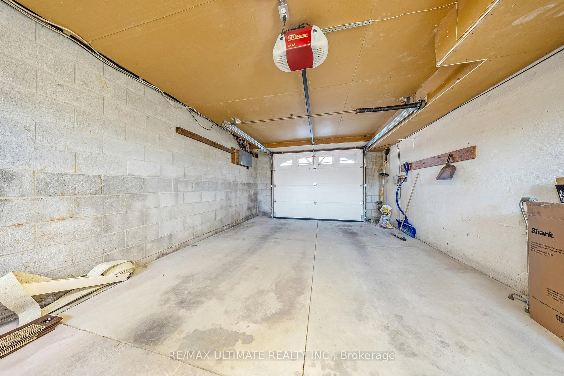 54 Debora Drive photo 34
