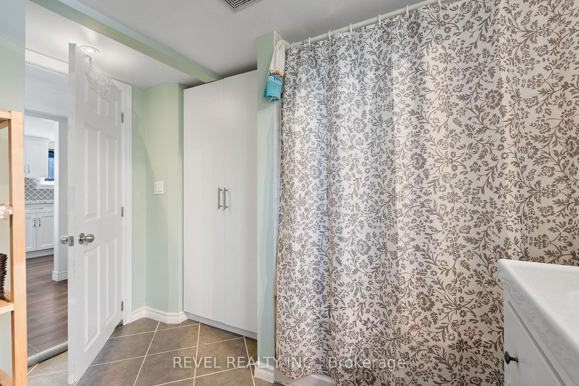 612 Oakes Drive photo 21