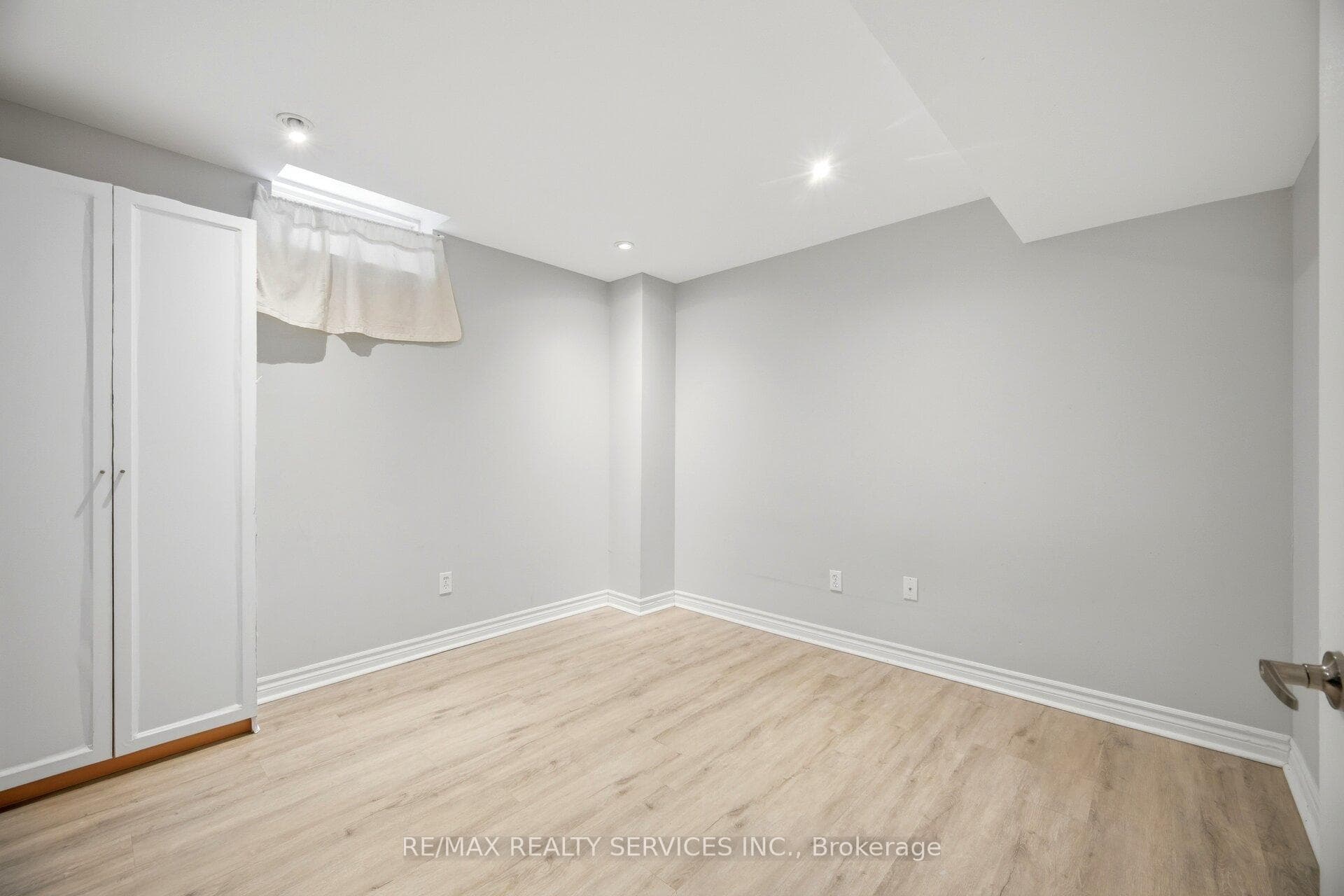 277 Van Kirk Drive photo 46