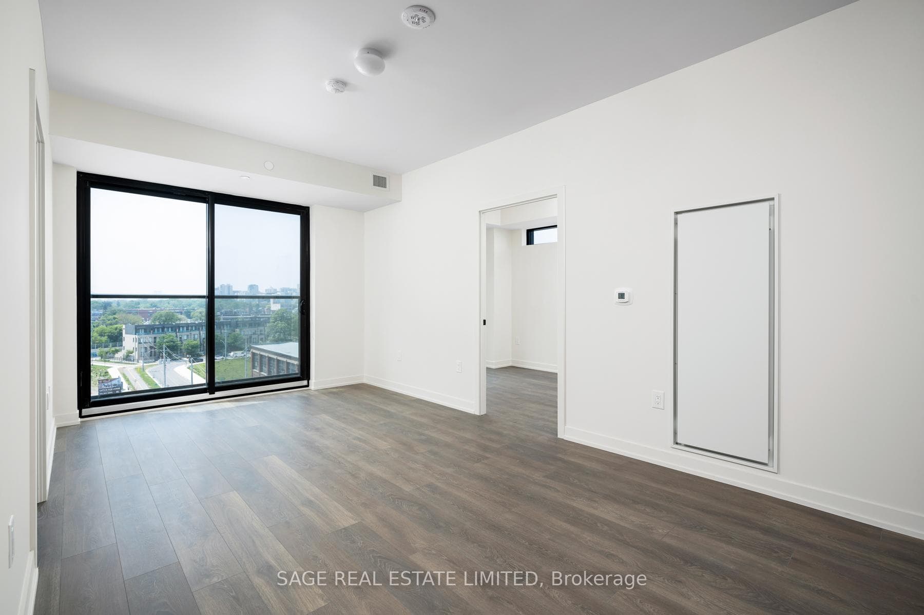 181 Sterling Road Unit 710 photo 8