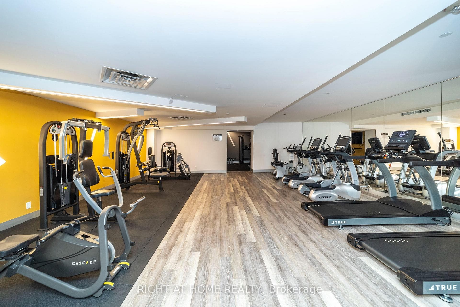 485 RICHMOND Road Unit 1309 photo 29