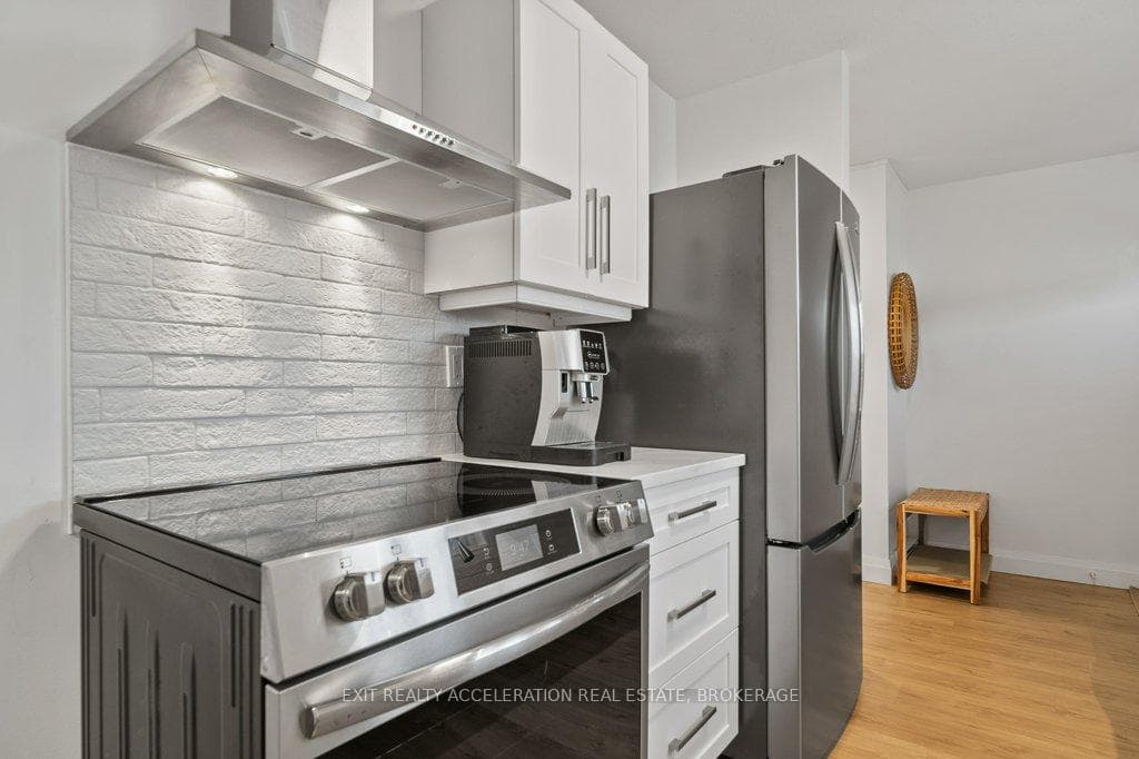 73 Lywood Street Unit 2 photo 8