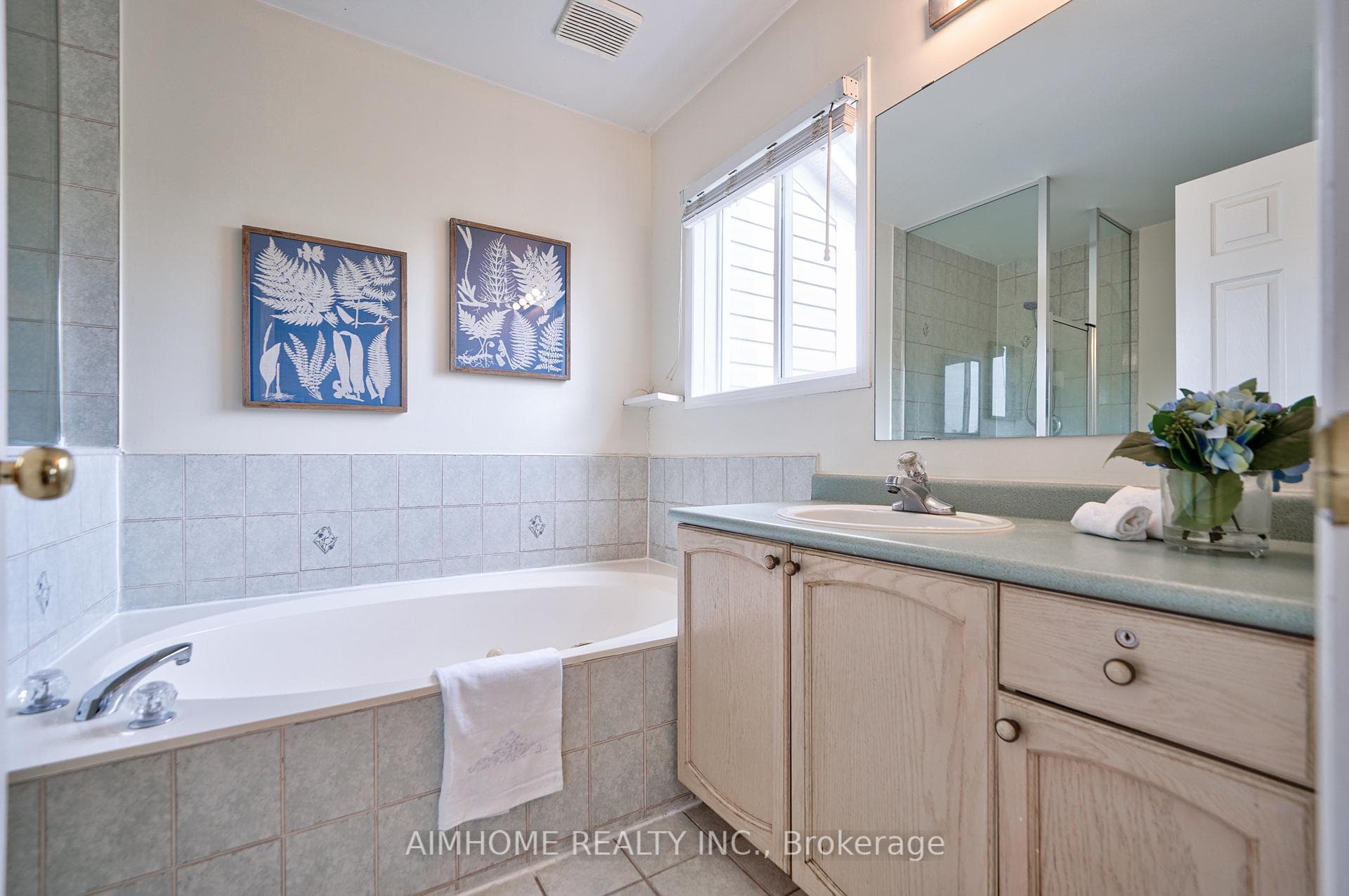 97 James Scott Road photo 25
